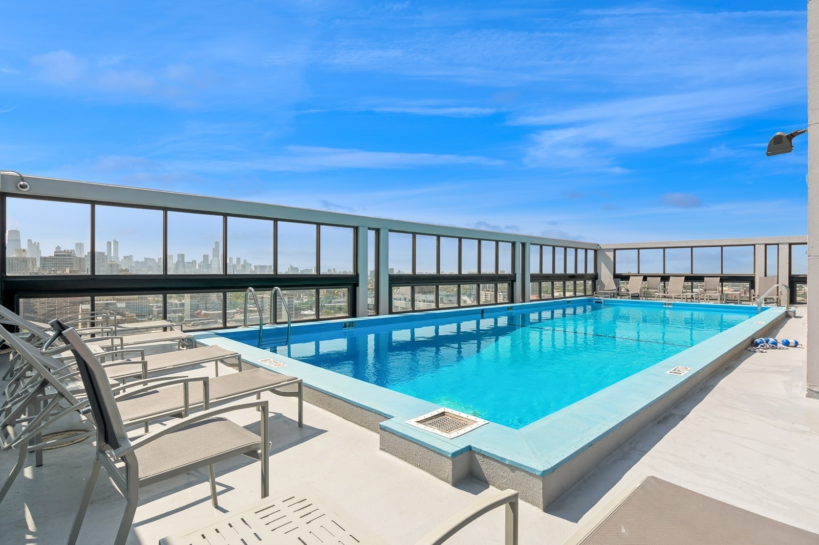 2700 N Hampden Court Unit: 15C