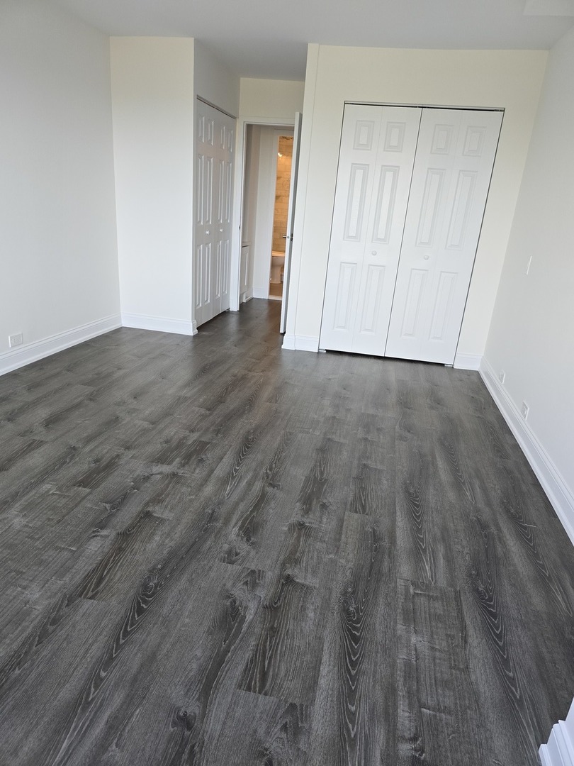 1850 N Clark Street Unit: 801