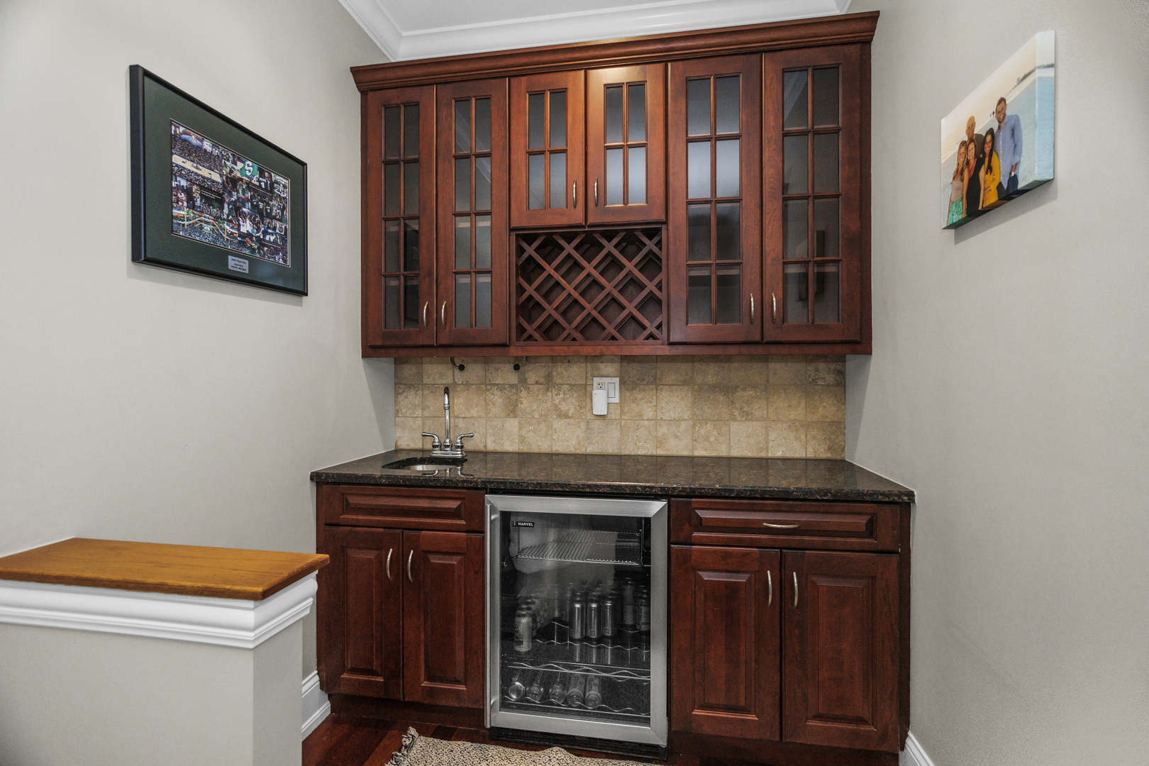 2348 W Roscoe Street Unit: 4E