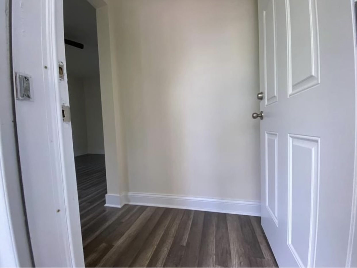 3657 W Oakdale Avenue Unit: 2