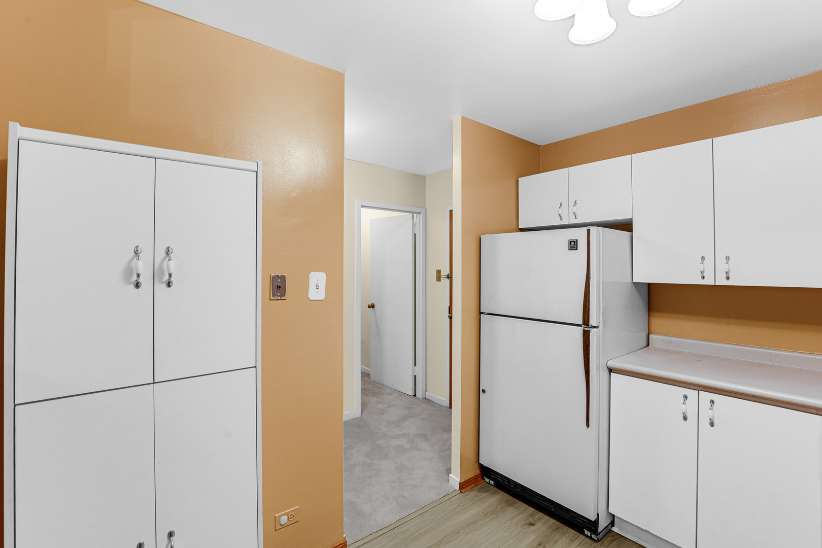 211 E Ohio Street Unit: 1414