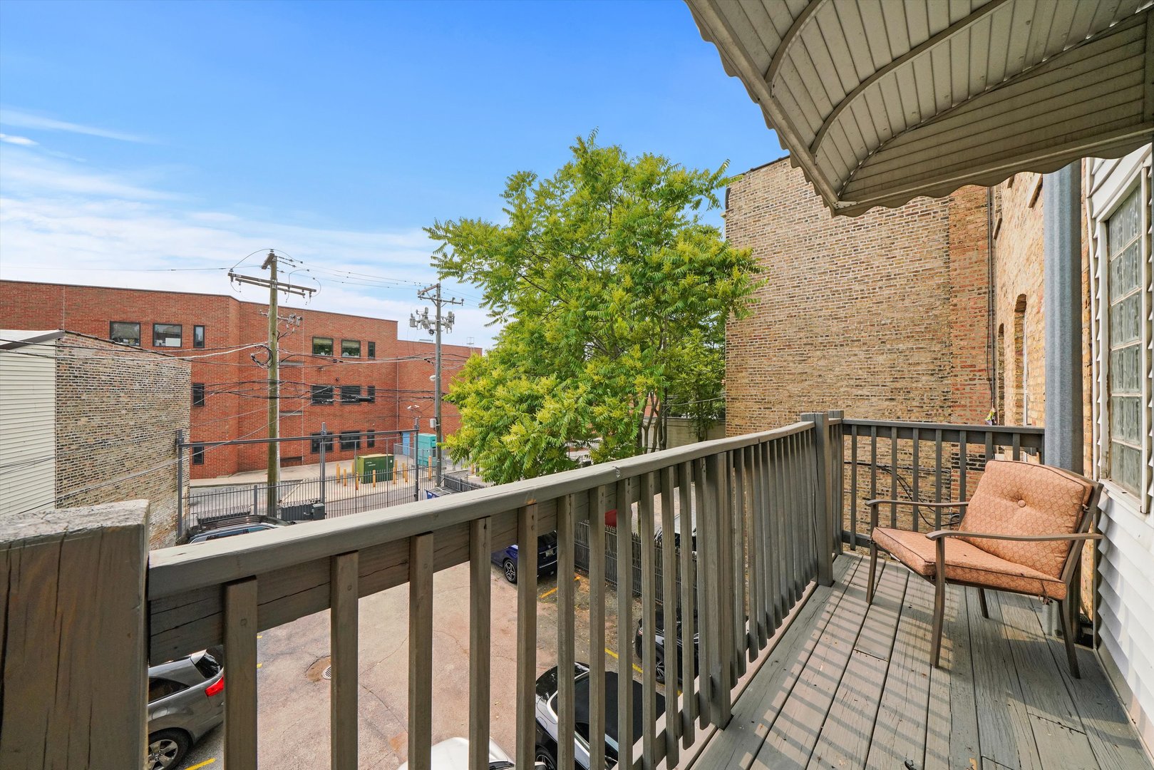 3914 N Broadway Street Unit: 2A
