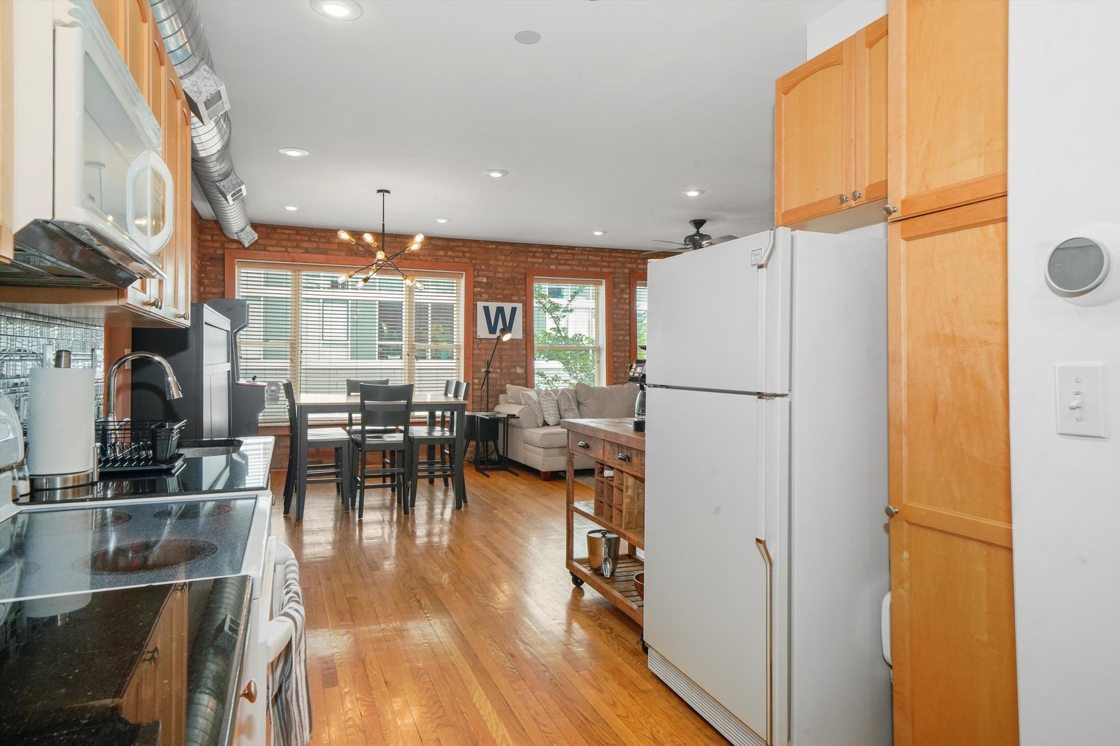 3914 N Broadway Street Unit: 2A