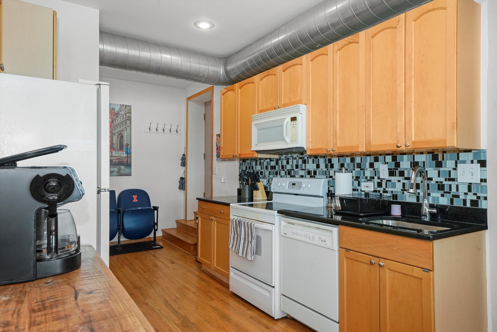 3914 N Broadway Street Unit: 2A