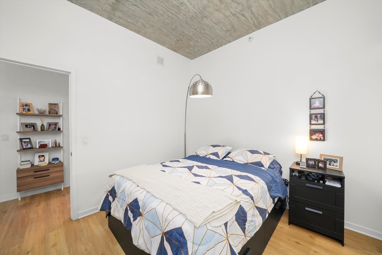 1345 S Wabash Avenue Unit: 805