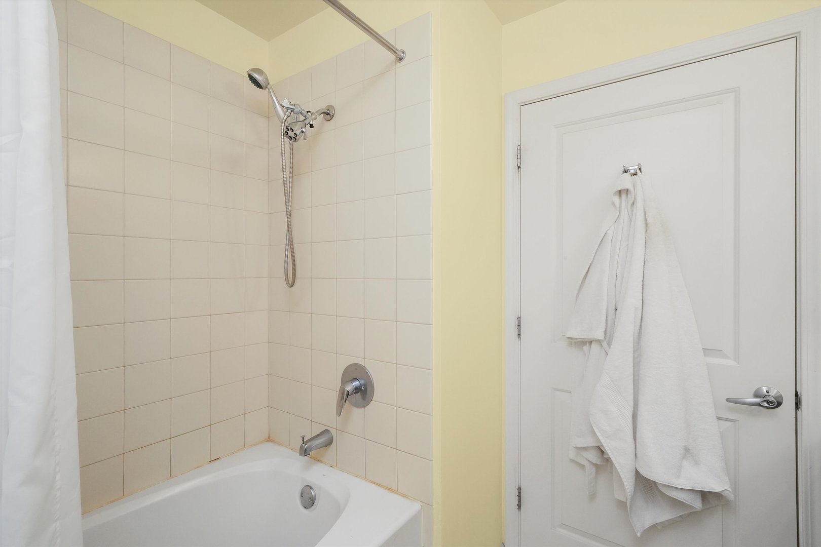 1400 S Michigan Avenue Unit: 1607