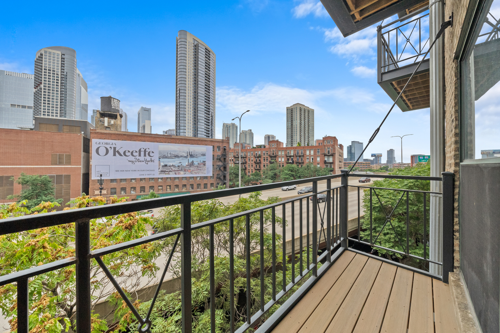 411 W ONTARIO Street Unit: 414