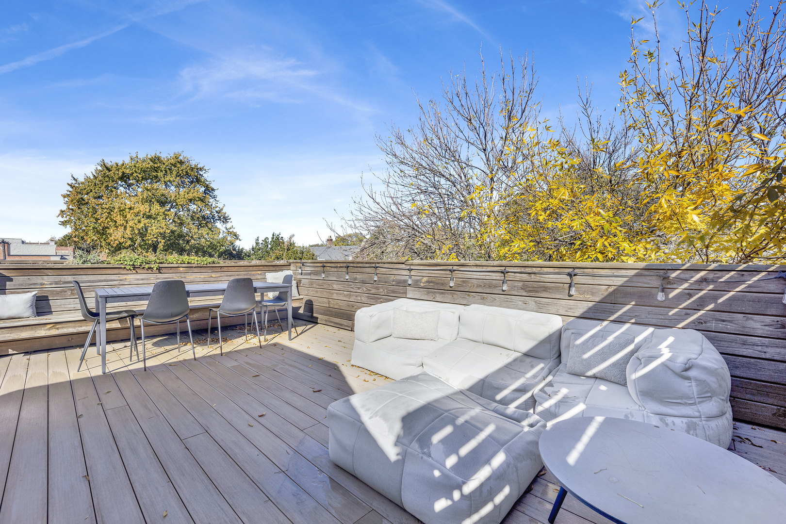 2057 W Mclean Avenue