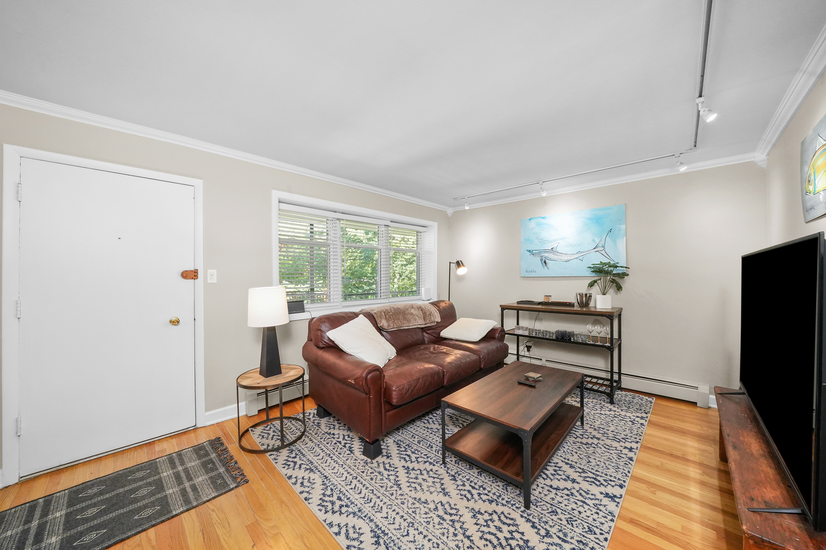 4258 N Greenview Avenue Unit: 3C