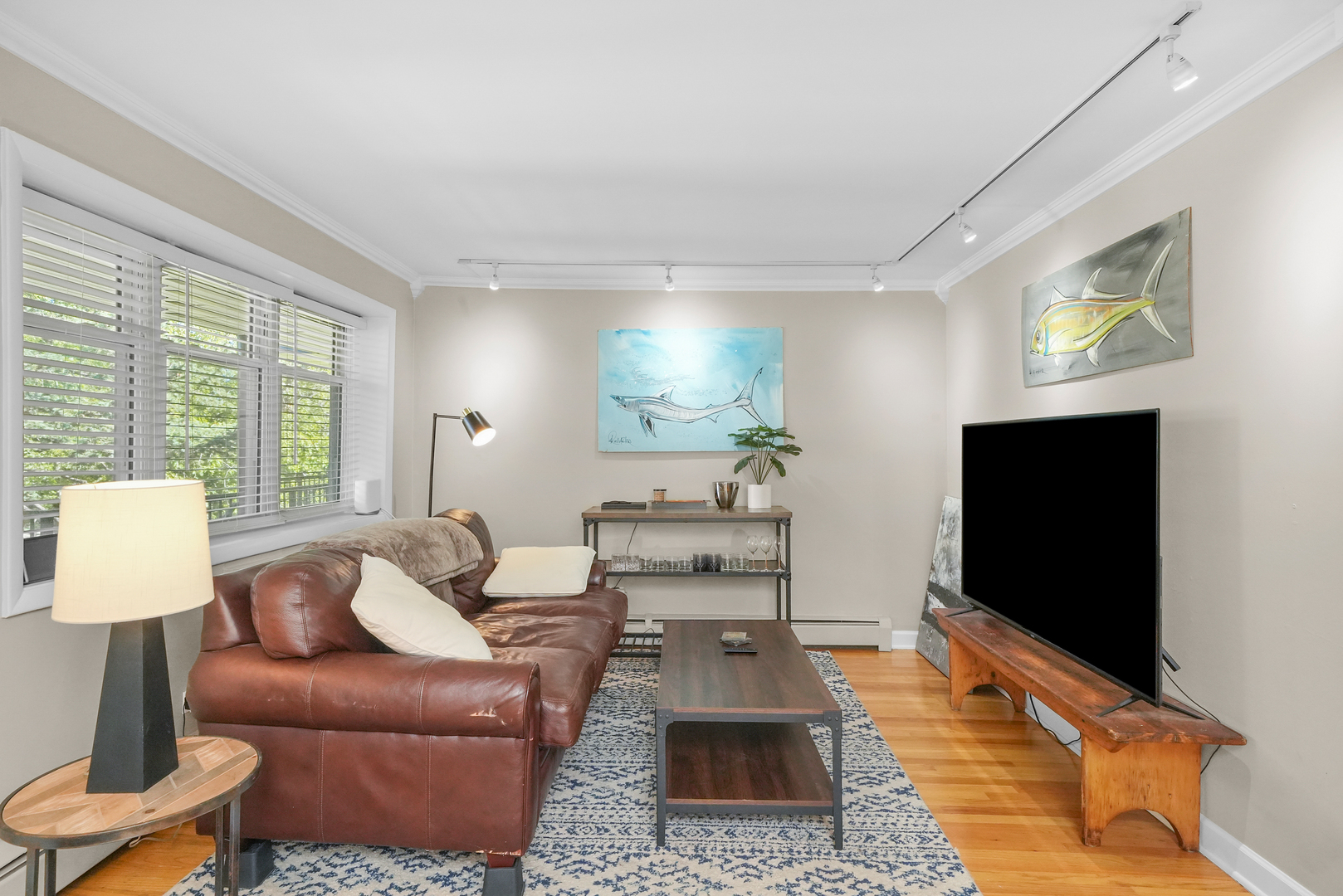 4258 N Greenview Avenue Unit: 3C
