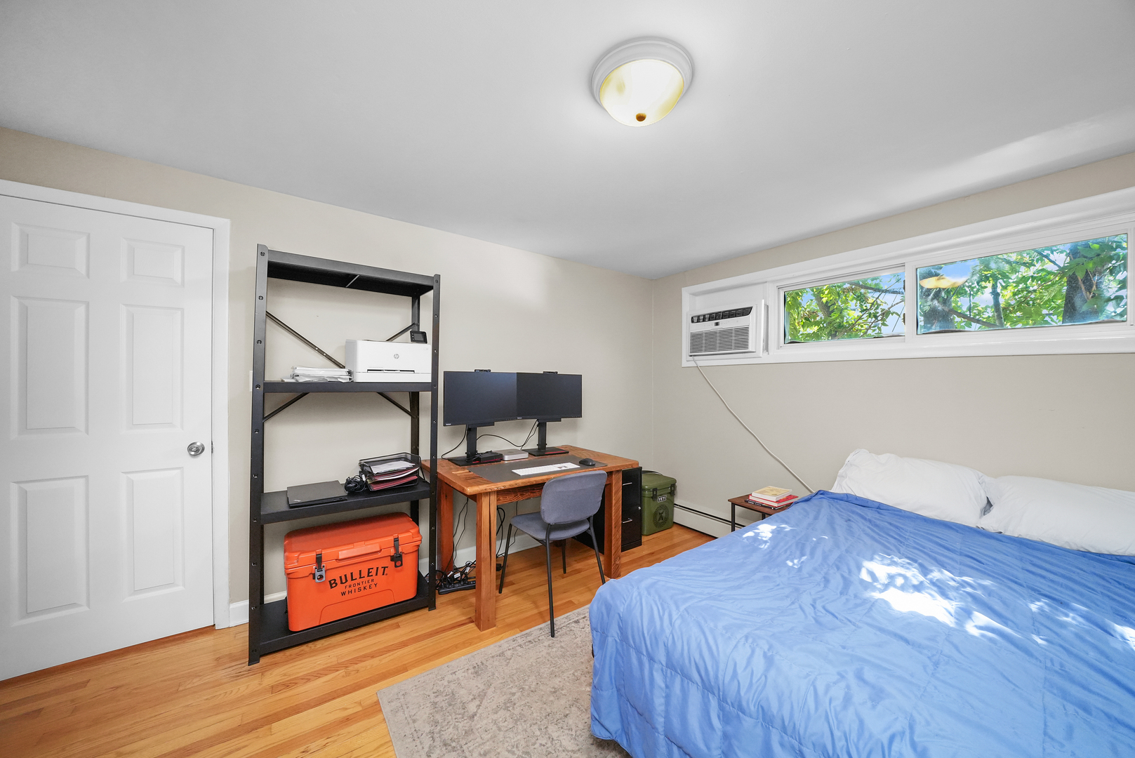4258 N Greenview Avenue Unit: 3C