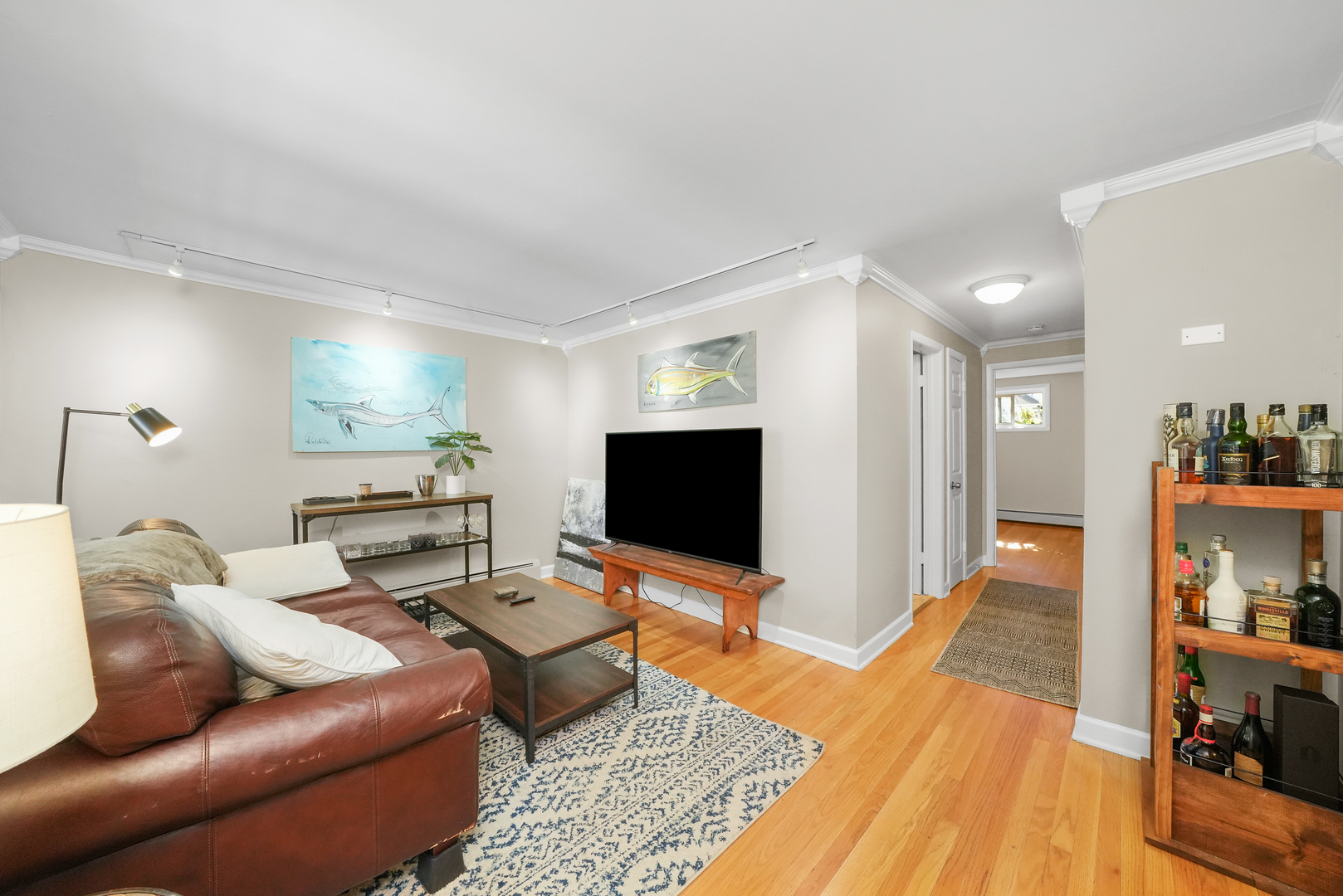 4258 N Greenview Avenue Unit: 3C