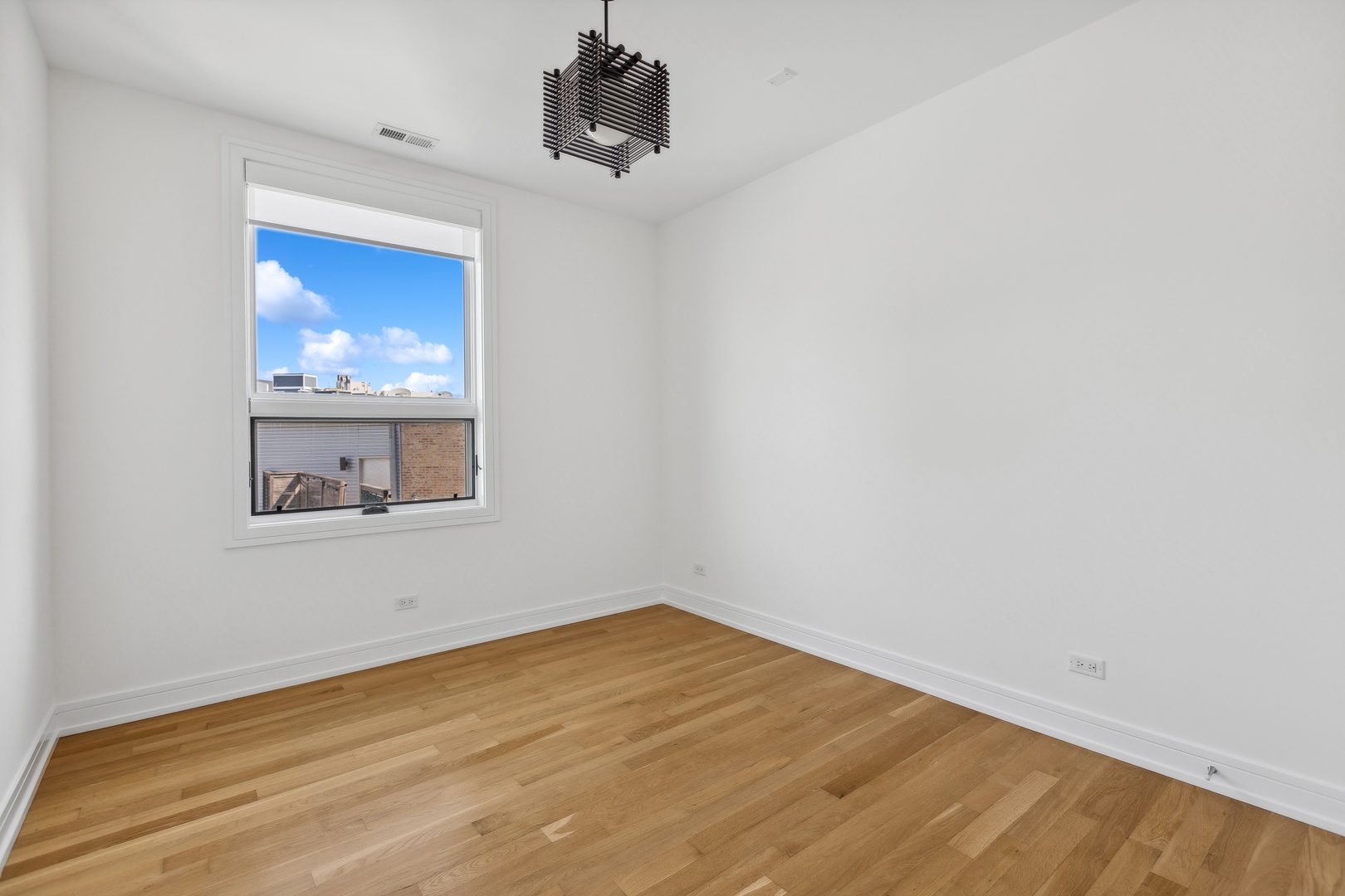 650 N Morgan Street Unit: 401