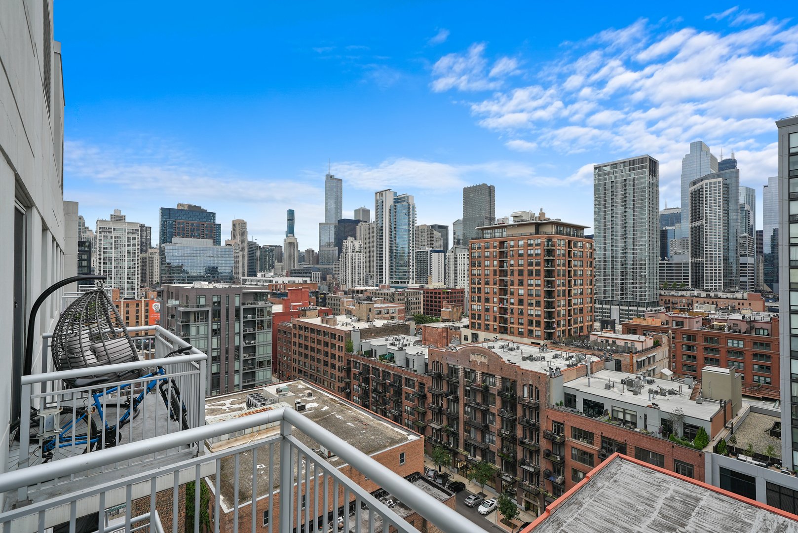 421 W Huron Street Unit: 1508