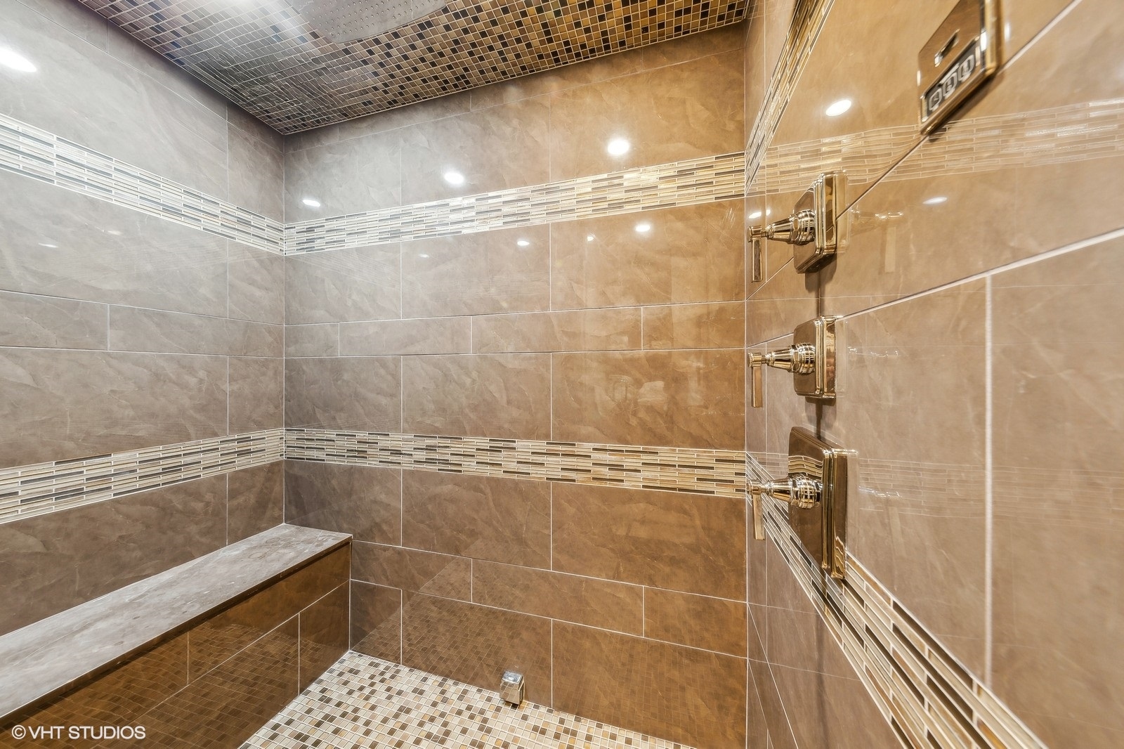 200 E DELAWARE Place Unit: 10F