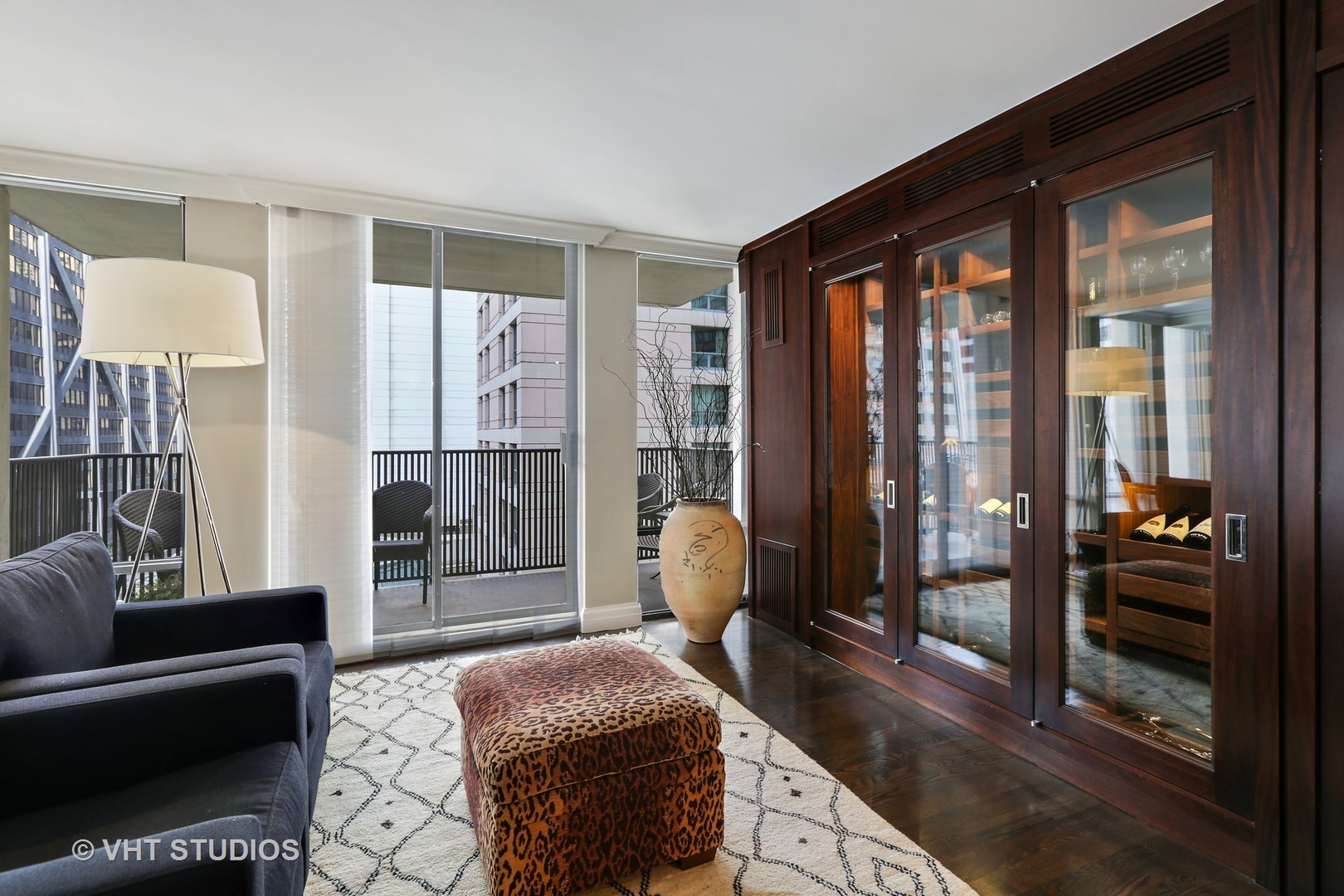 200 E DELAWARE Place Unit: 10F