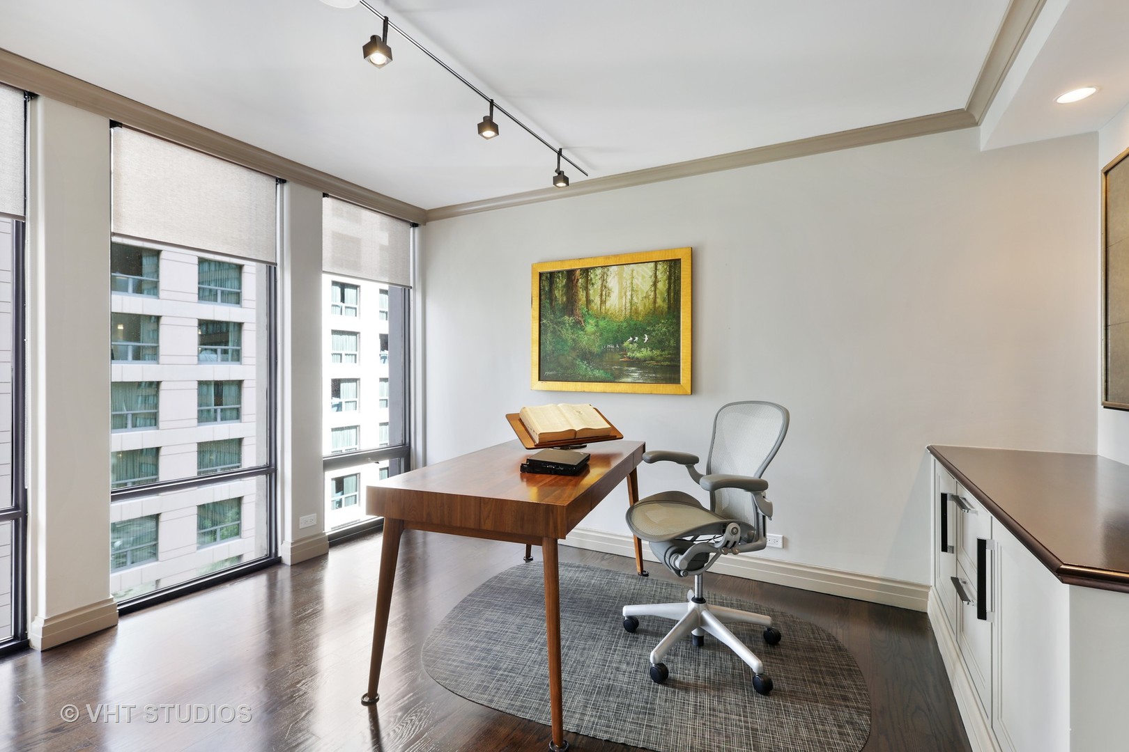 200 E DELAWARE Place Unit: 10F