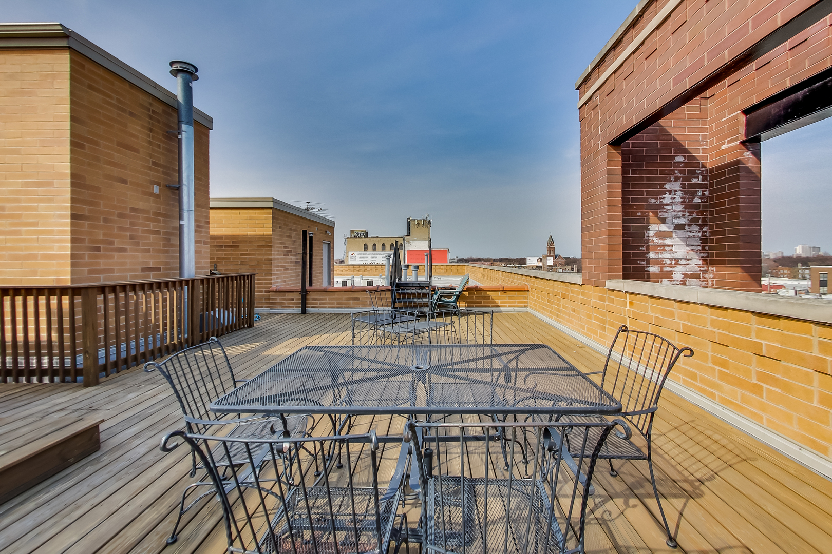 4700 N Western Avenue Unit: 3A