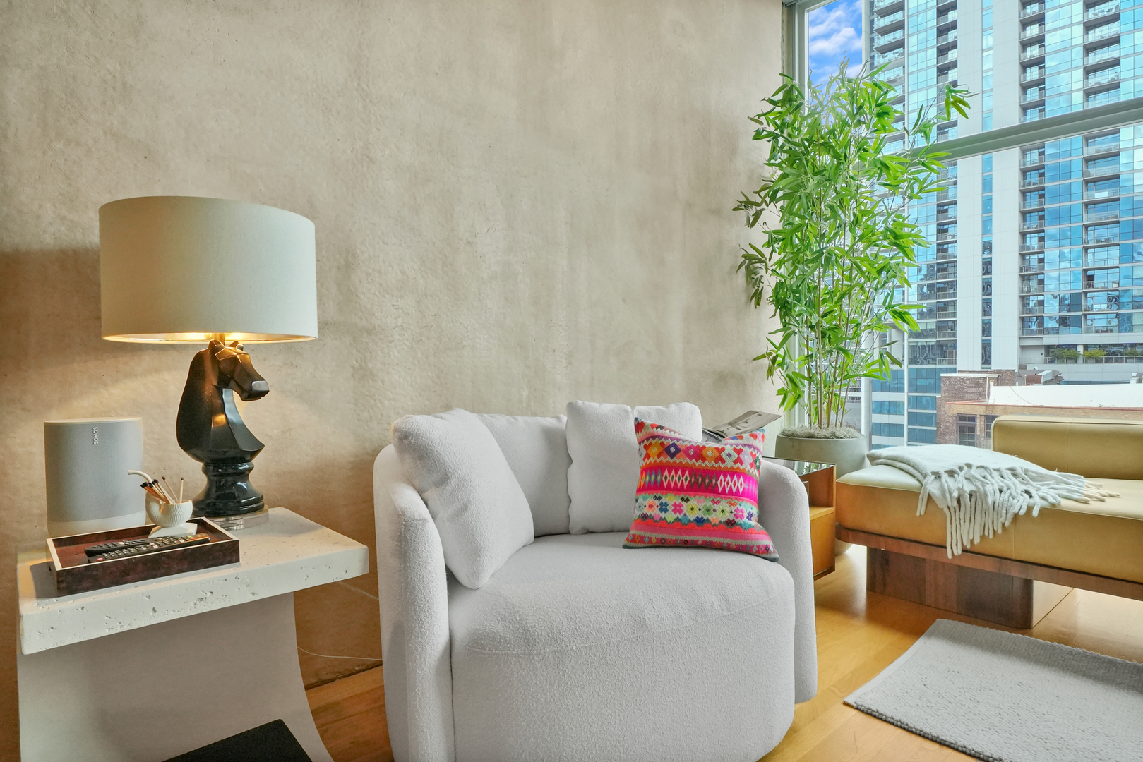 630 N Franklin Street Unit: 1002