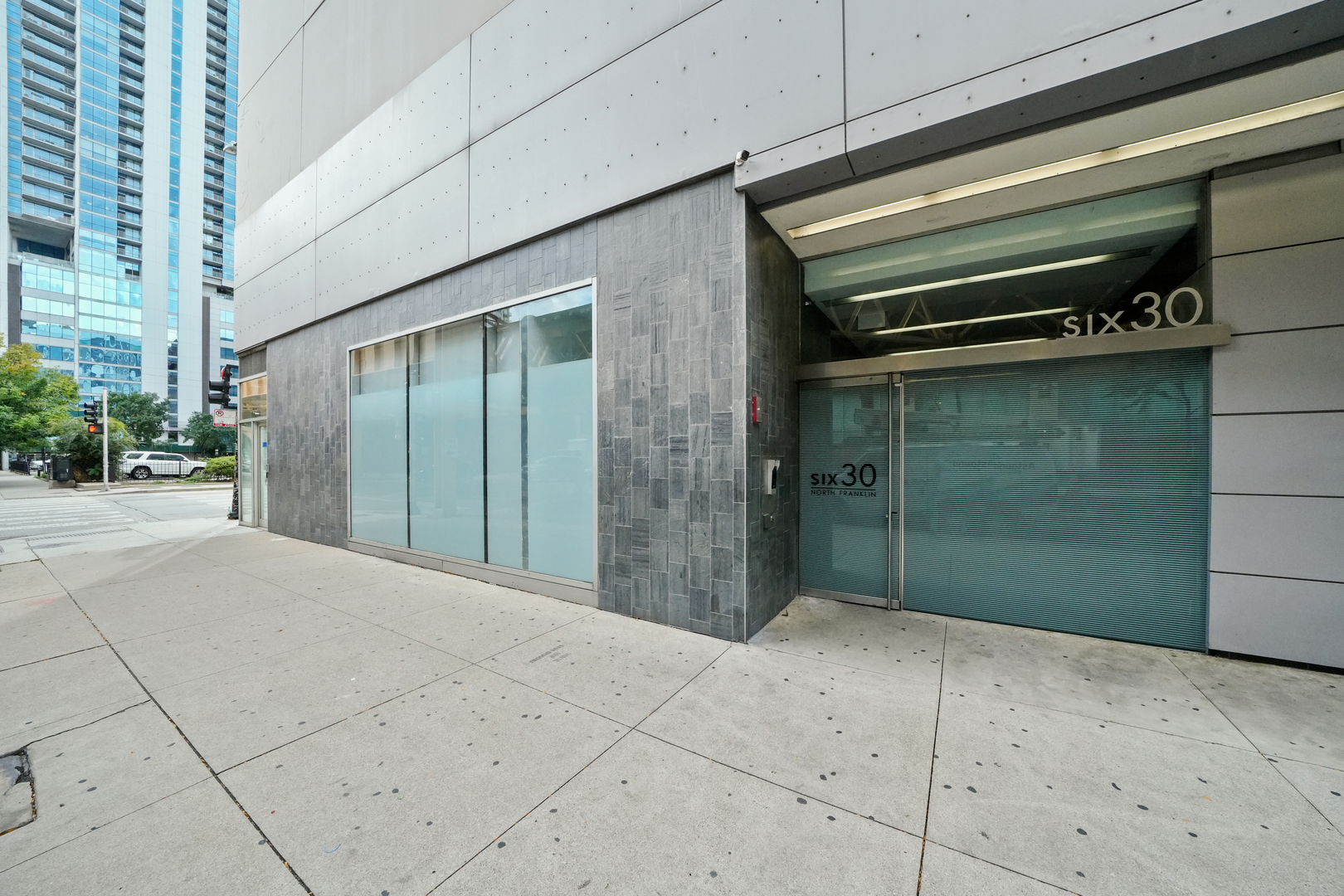 630 N Franklin Street Unit: 1002