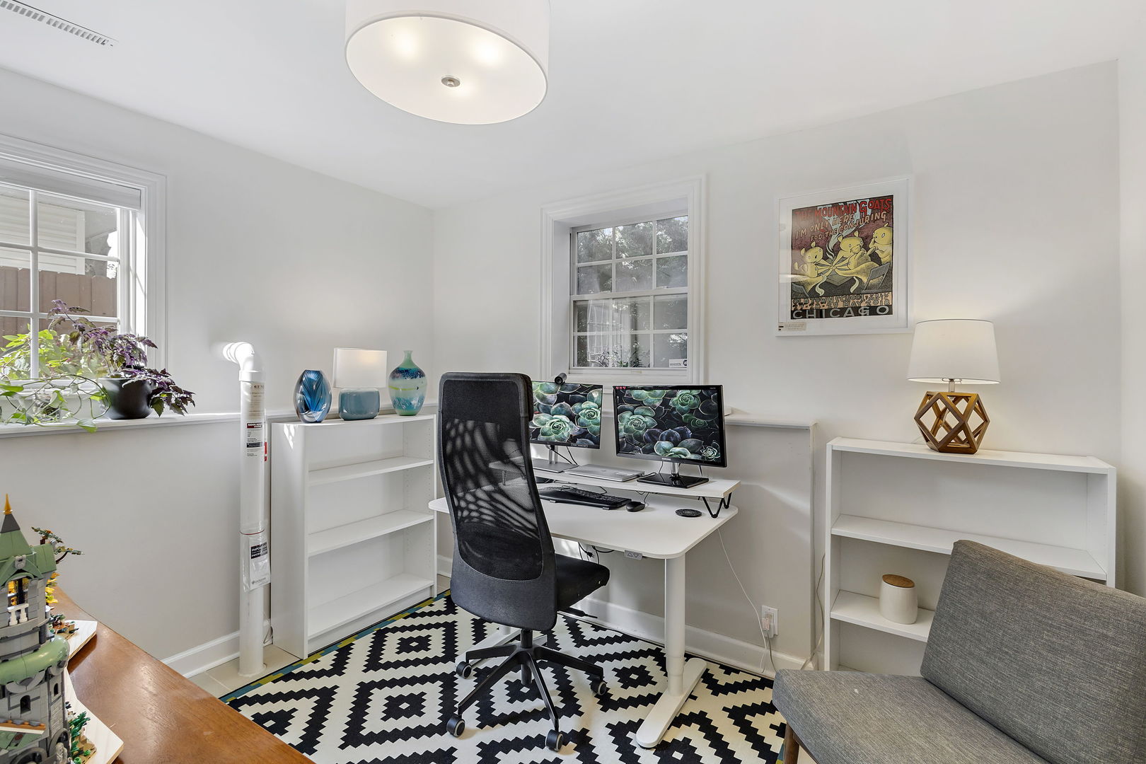 30W273 Claymore Lane