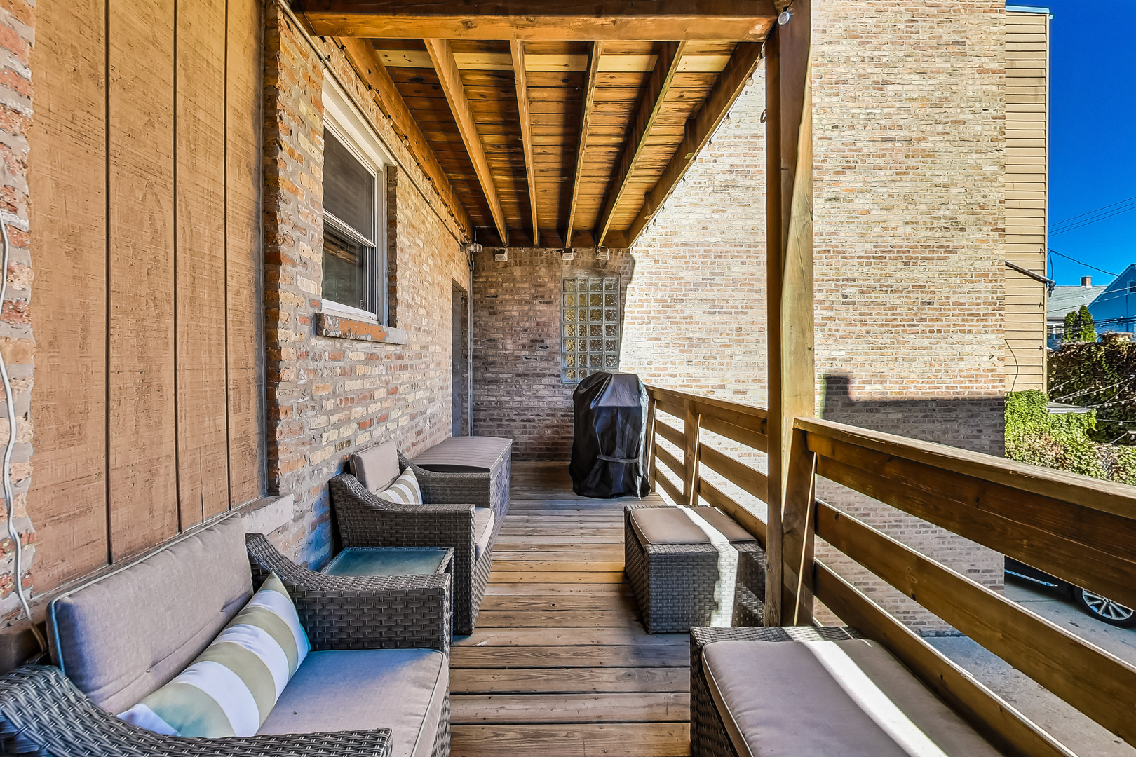 4309 N TROY Street Unit: 1