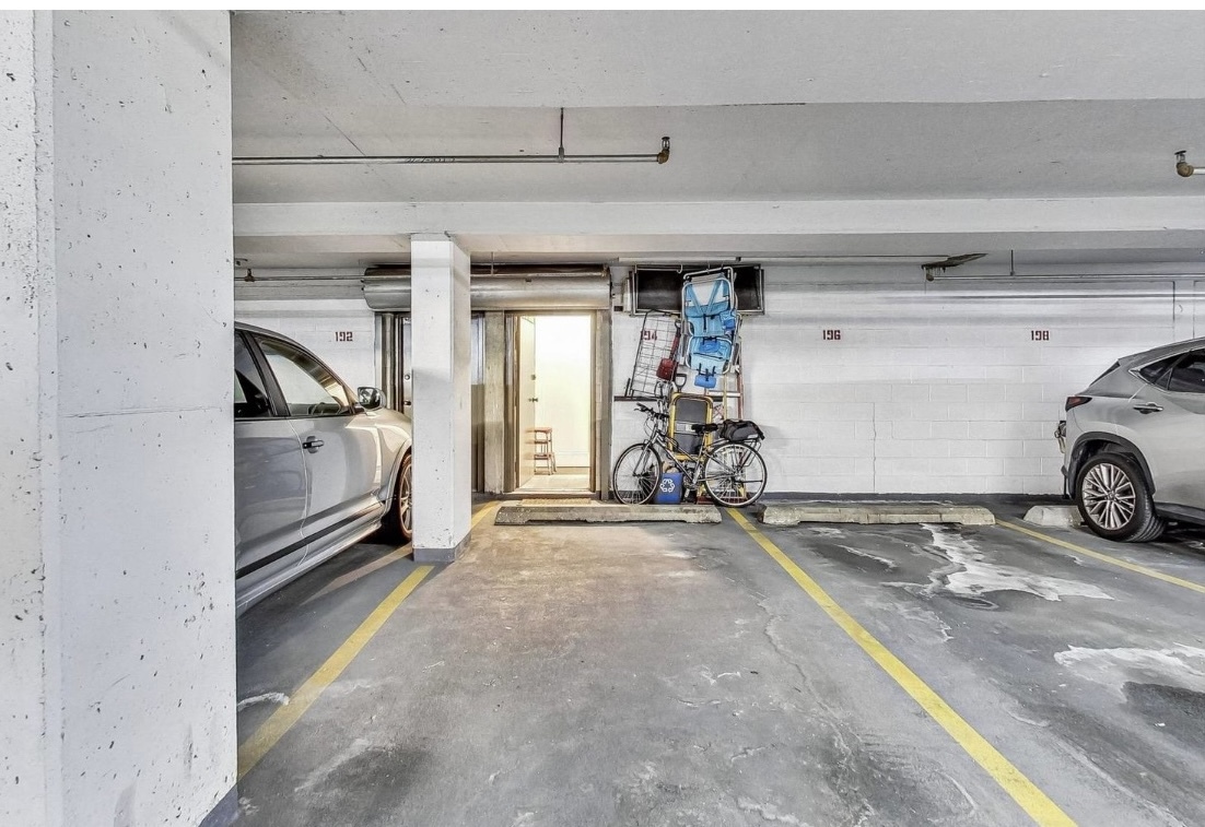 150 W Eugenie Street Unit: 12