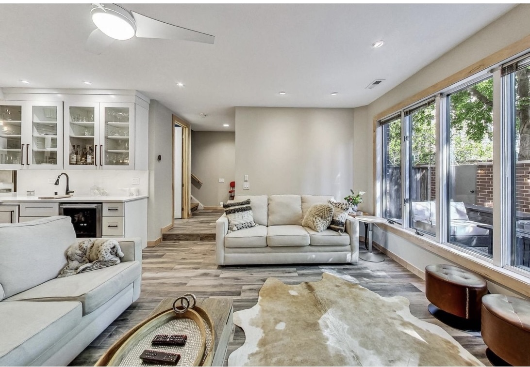 150 W Eugenie Street Unit: 12