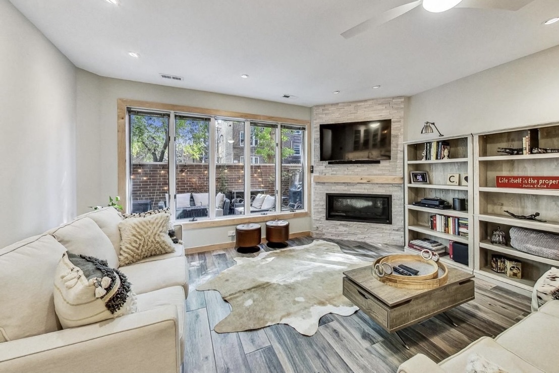 150 W Eugenie Street Unit: 12