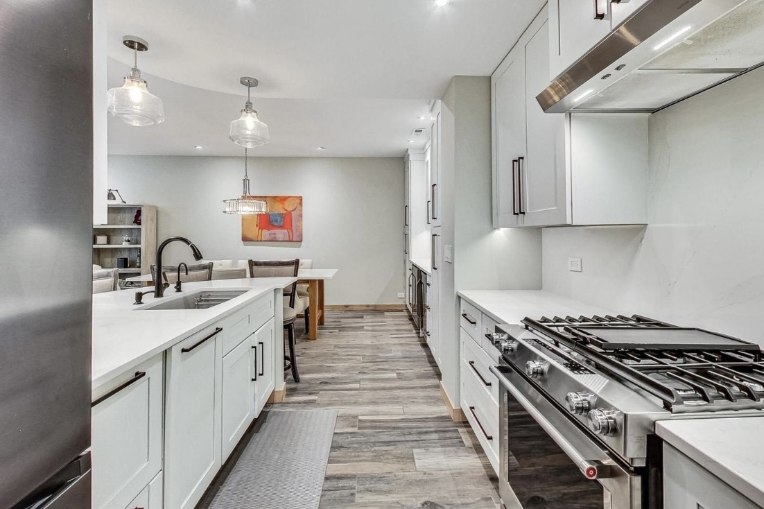 150 W Eugenie Street Unit: 12