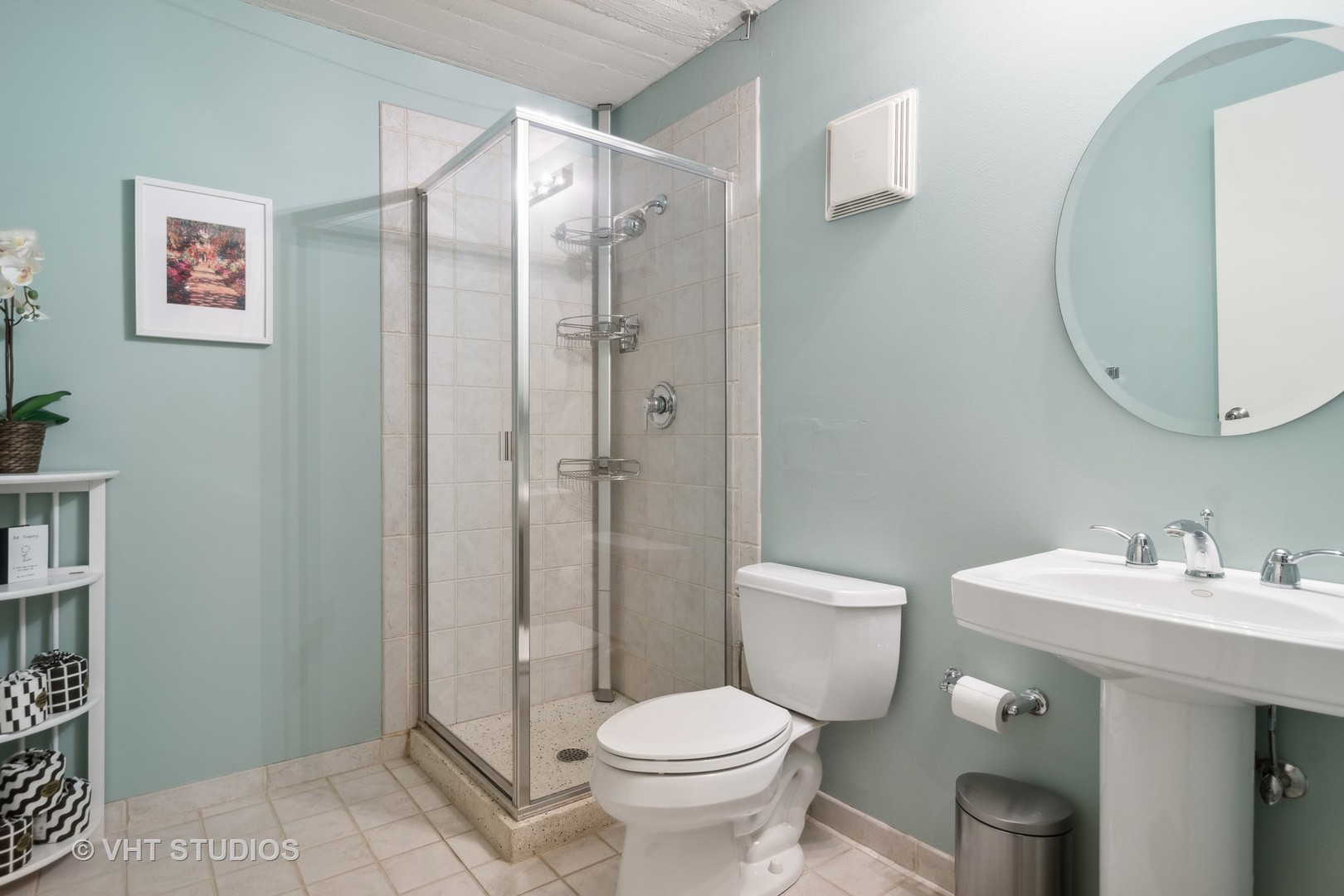 547 S Clark Street Unit: 606