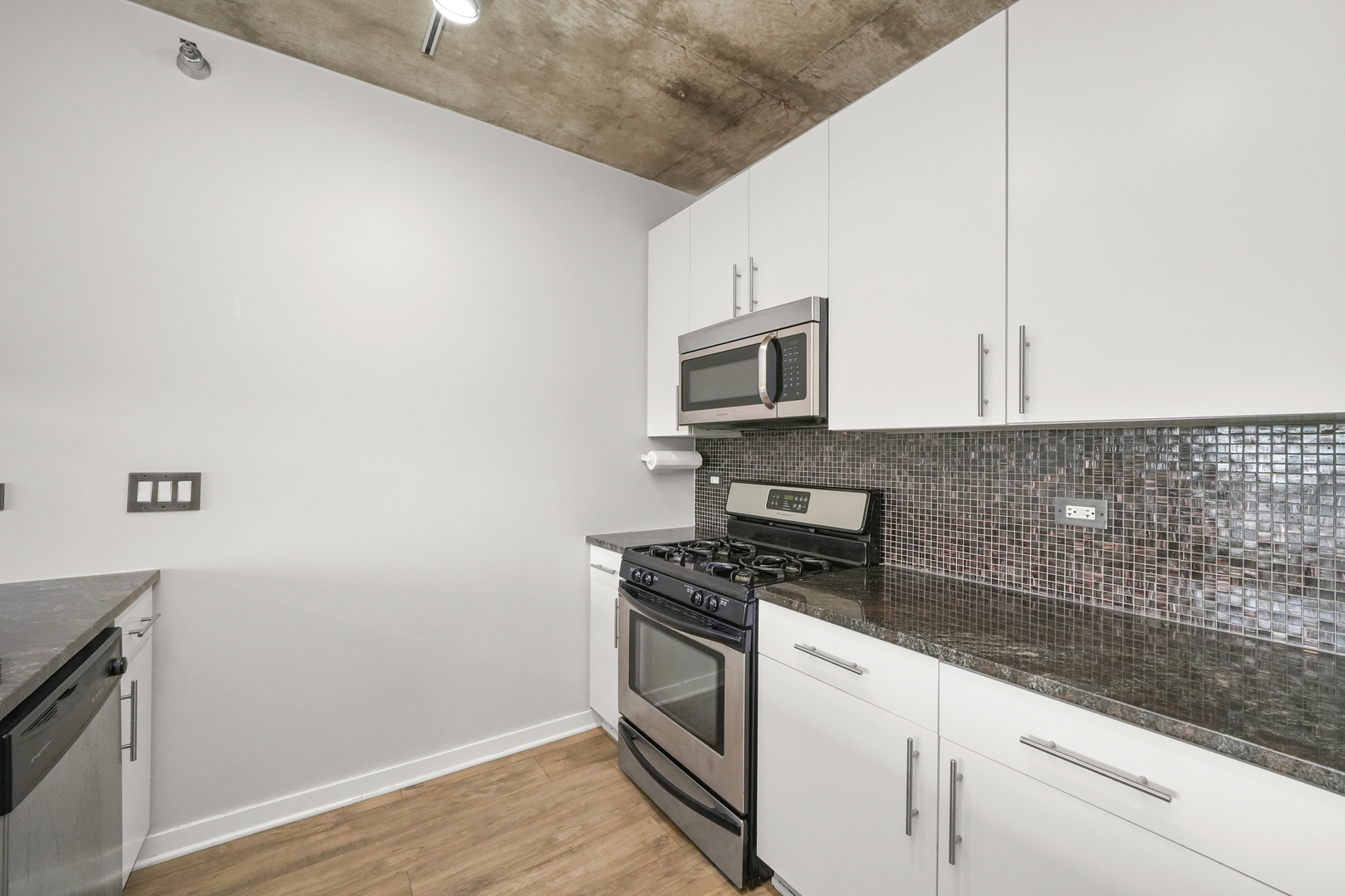 611 S Wells Street Unit: 2809