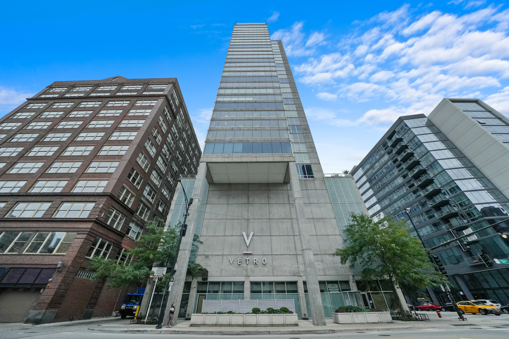 611 S Wells Street Unit: 2809