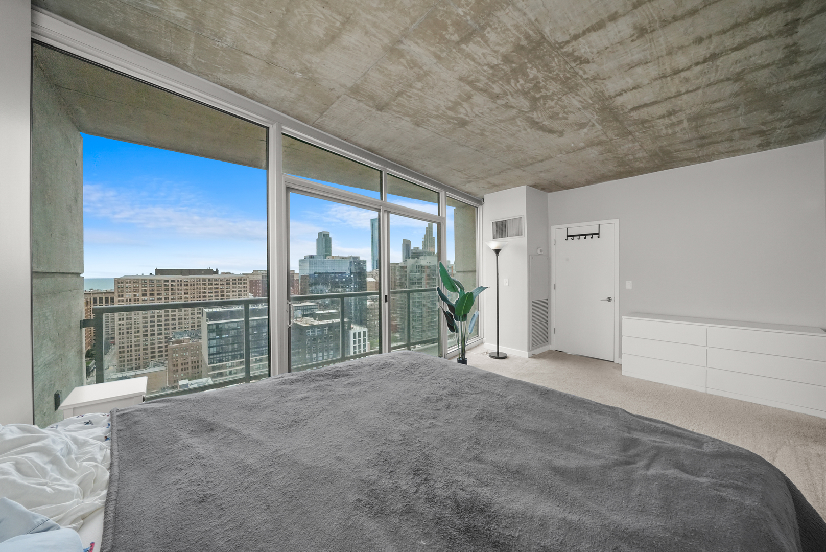 611 S Wells Street Unit: 2809