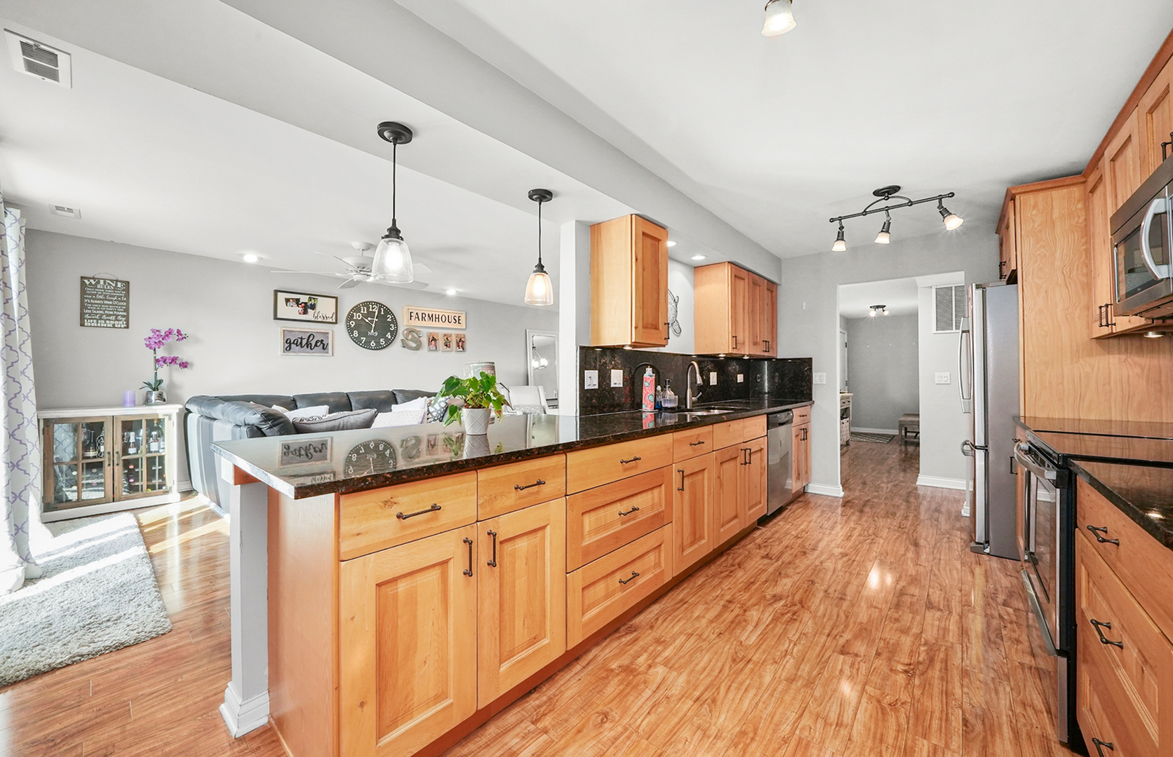 8100 W Foster Lane Unit: 403