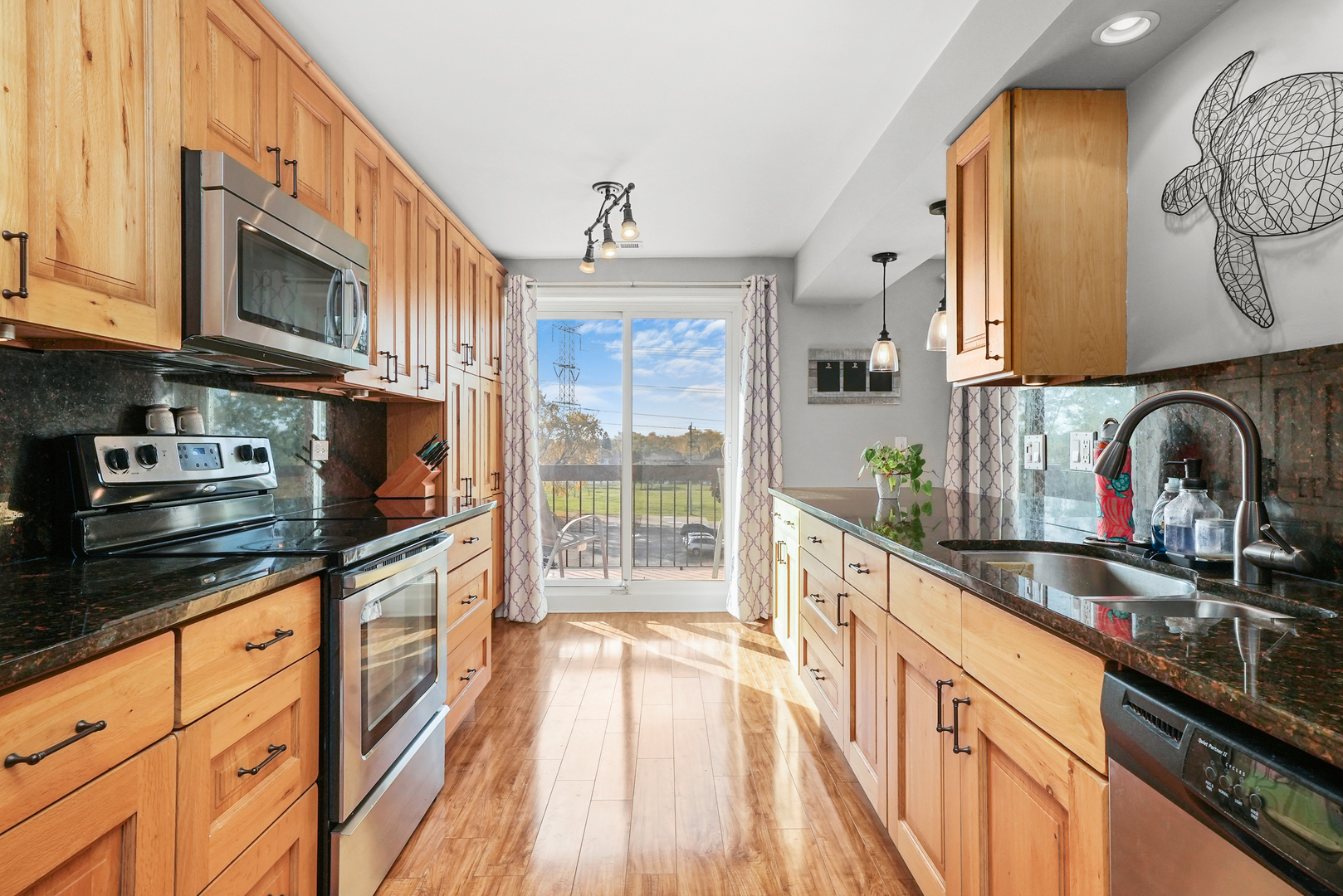 8100 W Foster Lane Unit: 403
