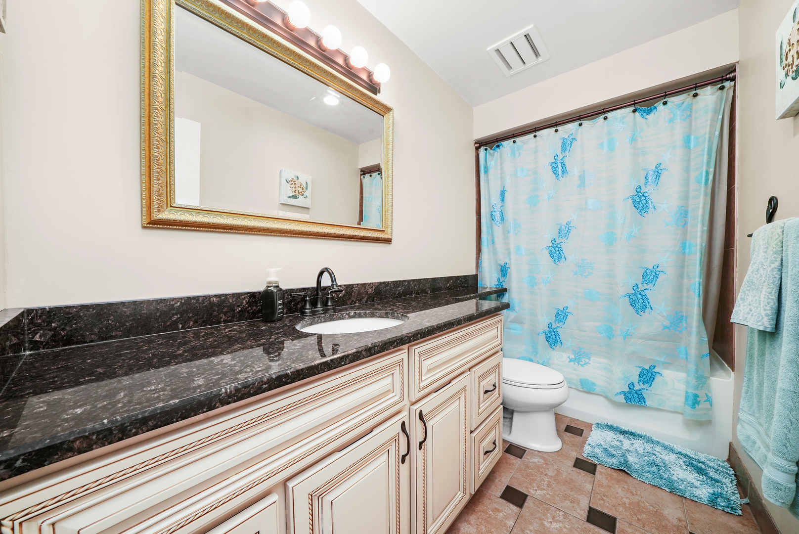 8100 W Foster Lane Unit: 403