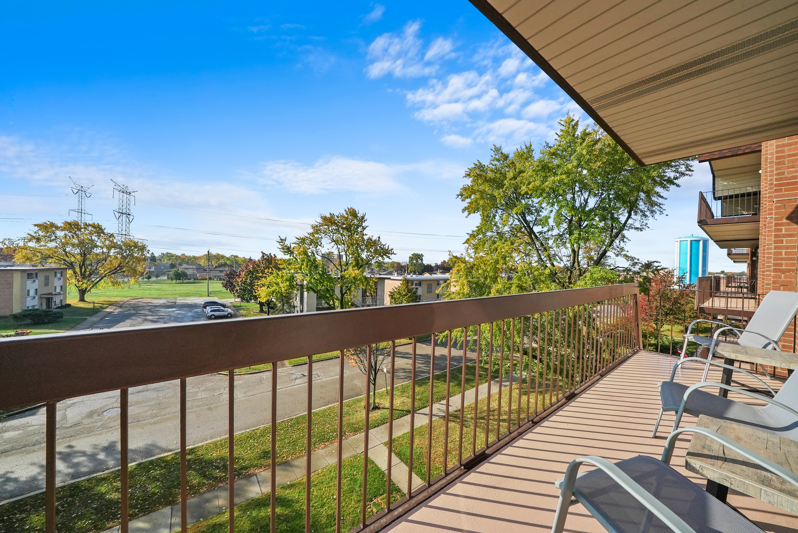 8100 W Foster Lane Unit: 403