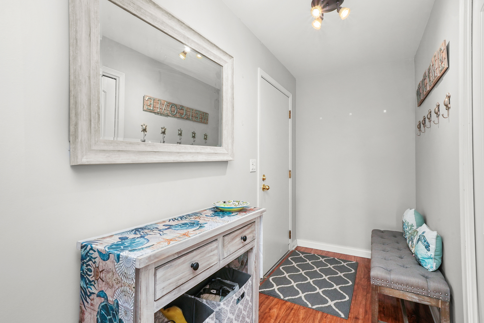8100 W Foster Lane Unit: 403