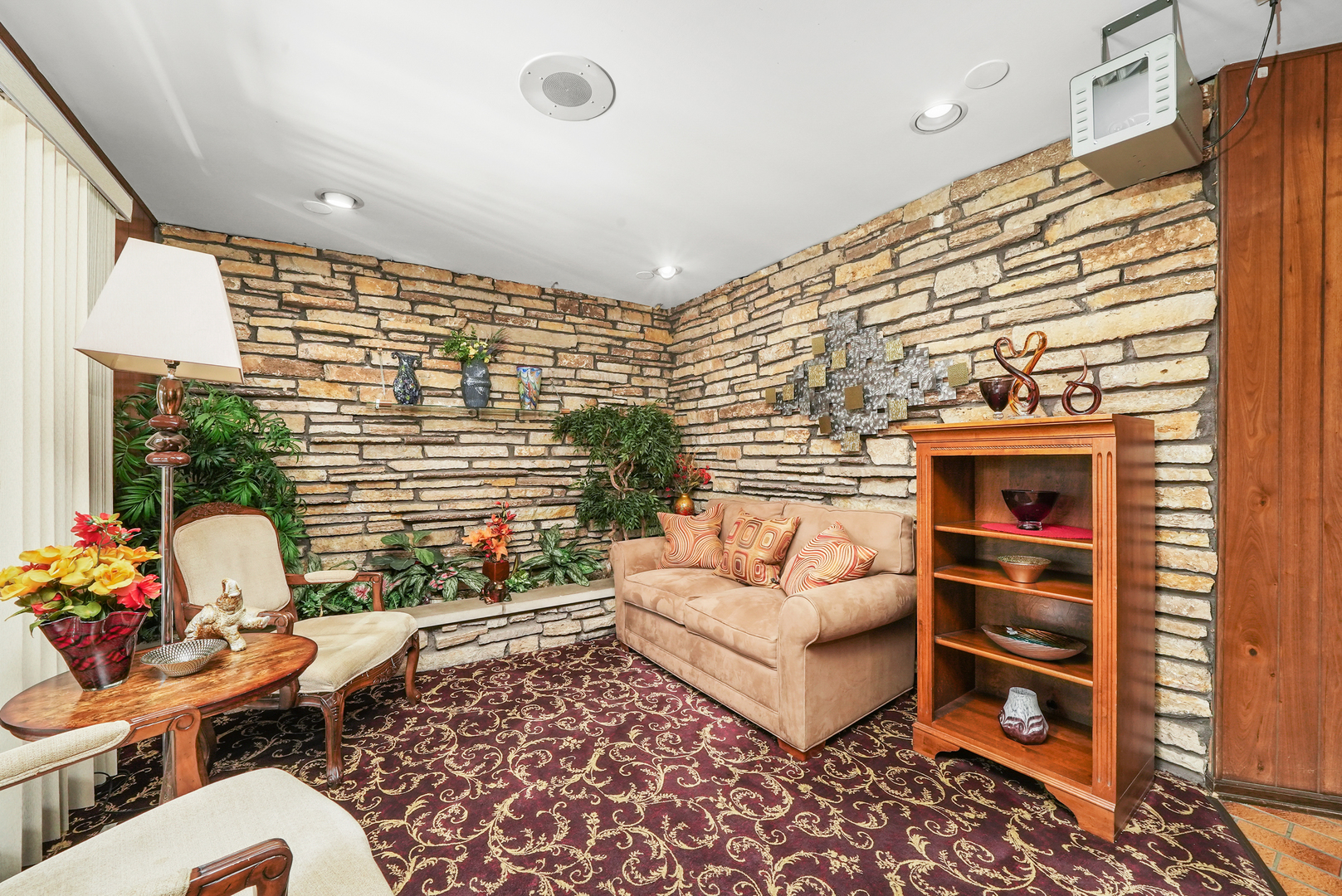 8100 W Foster Lane Unit: 403