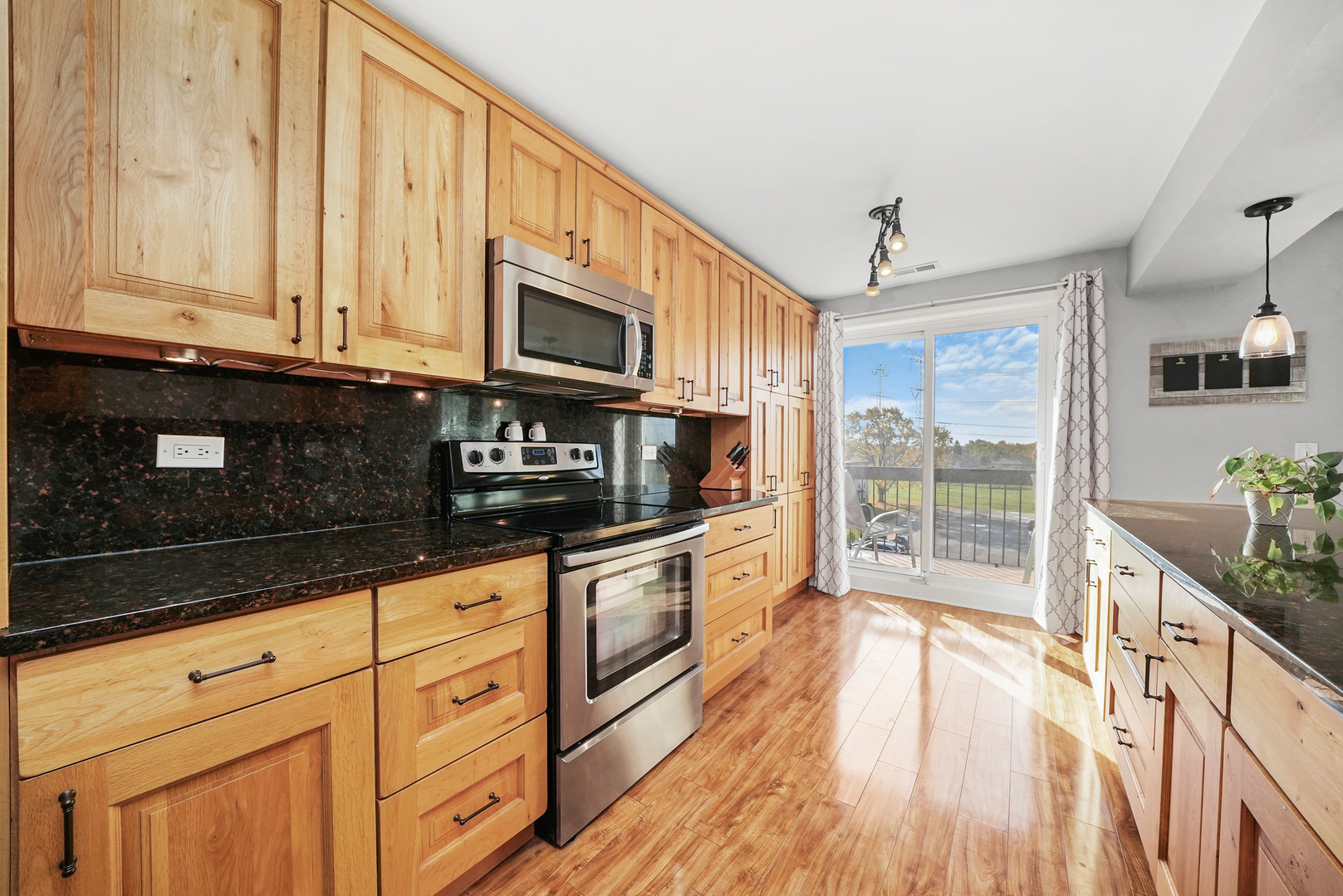 8100 W Foster Lane Unit: 403