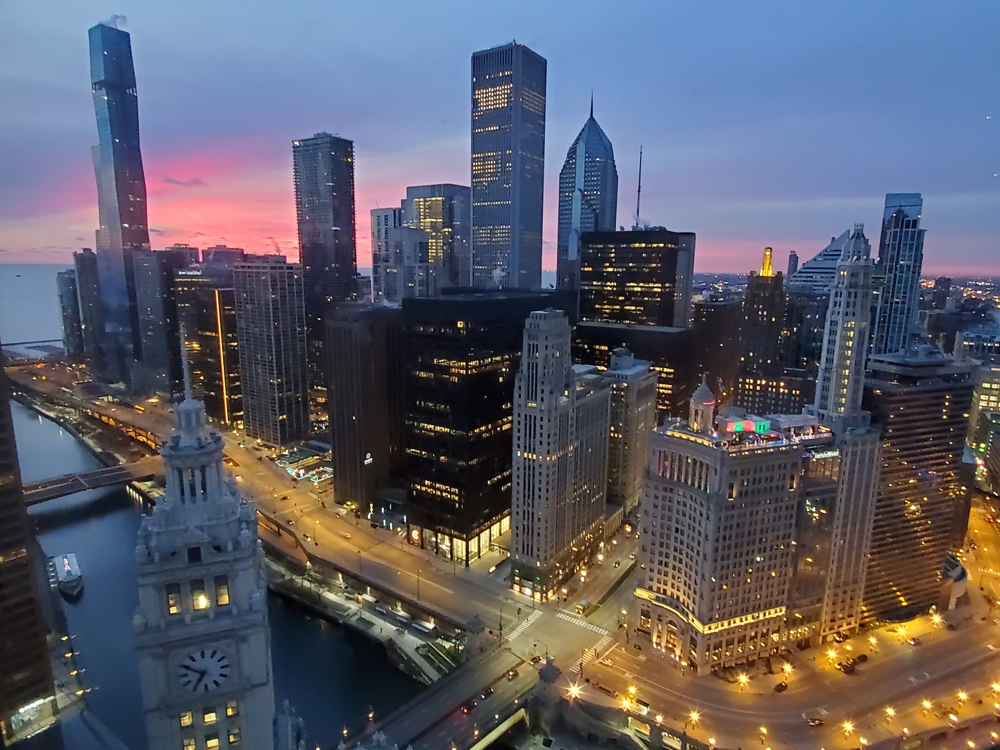 405 N WABASH Avenue Unit: 4808