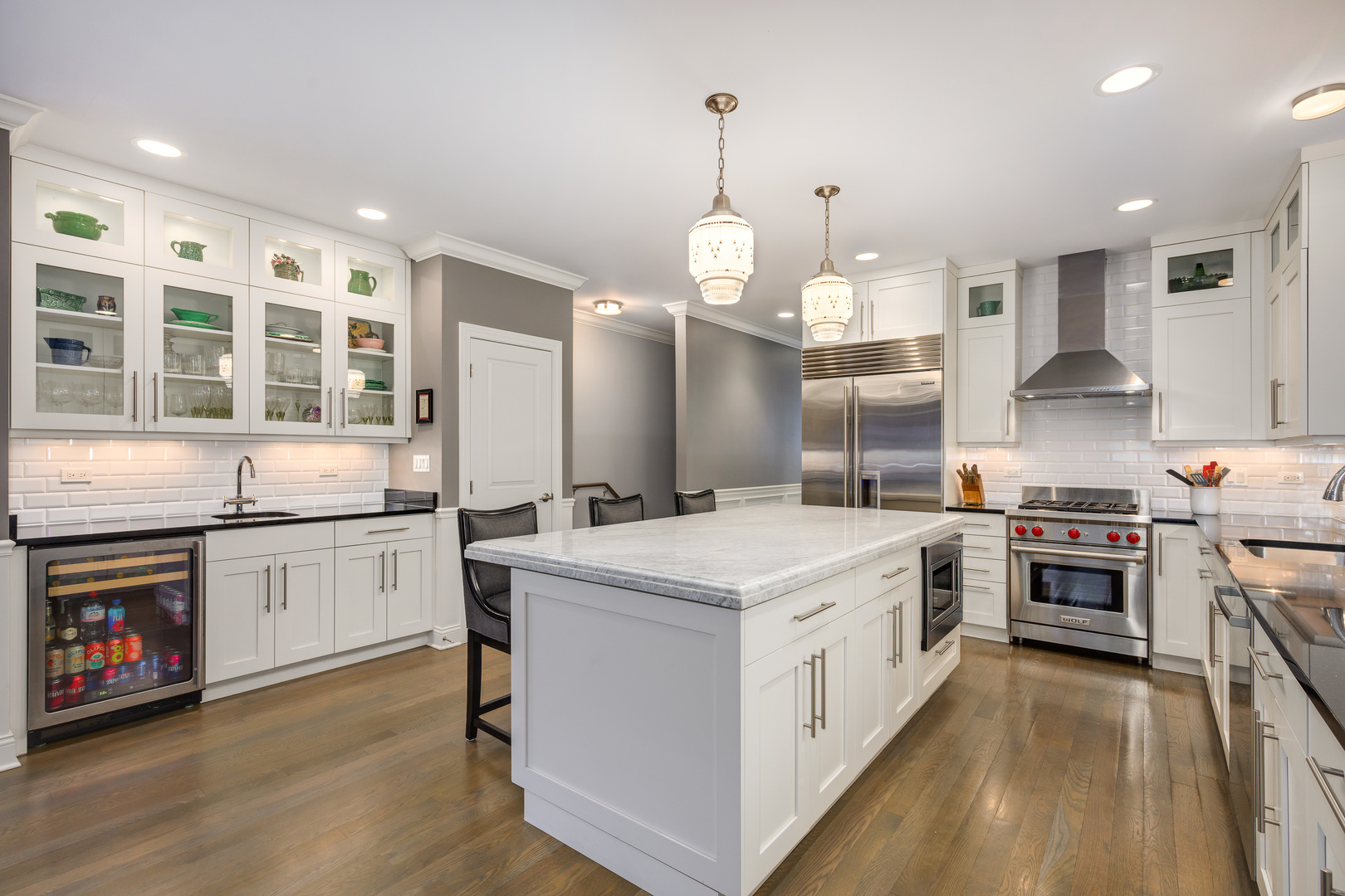 910 W Fullerton Avenue Unit: 1