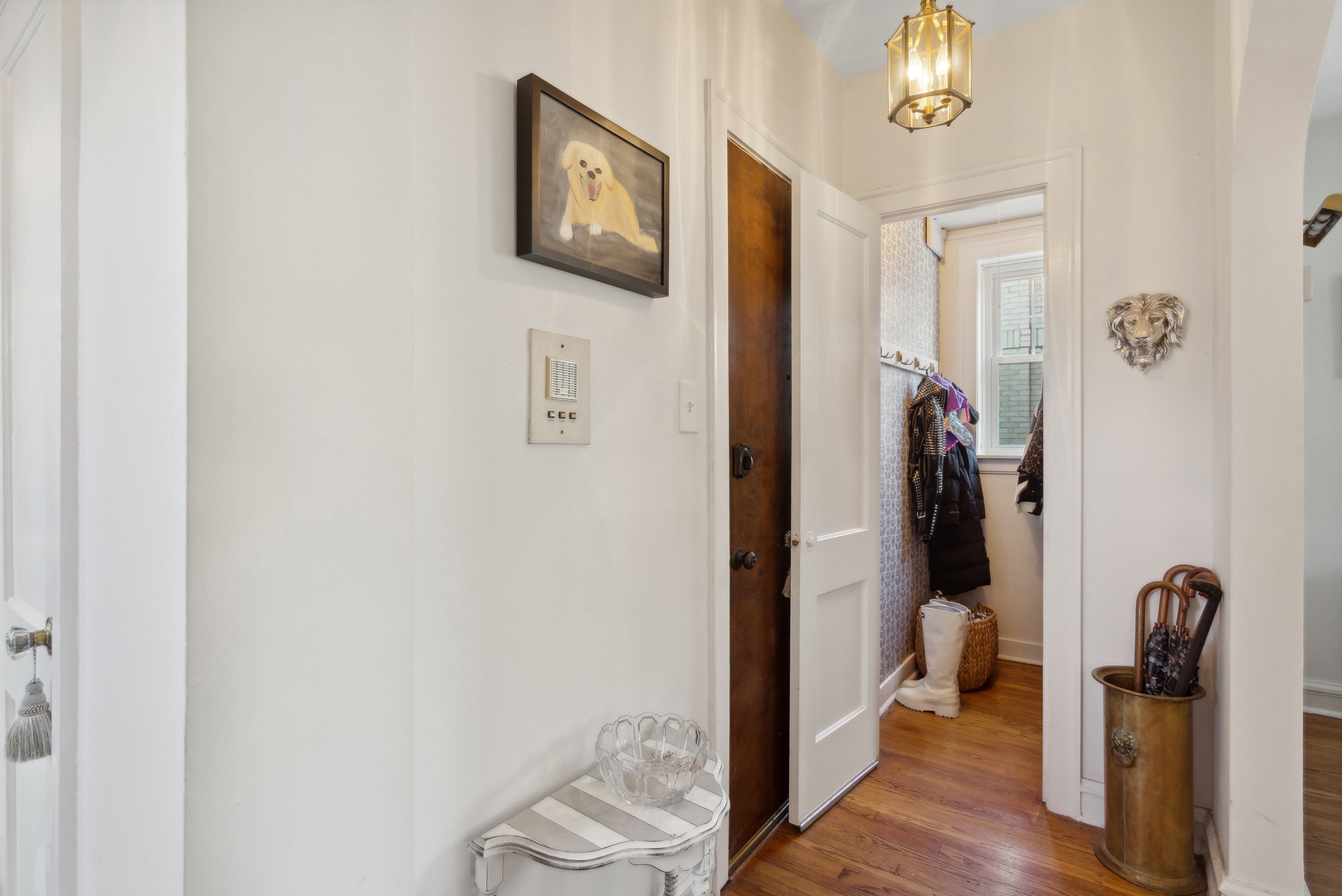 1610 Monroe Street Unit: 3E