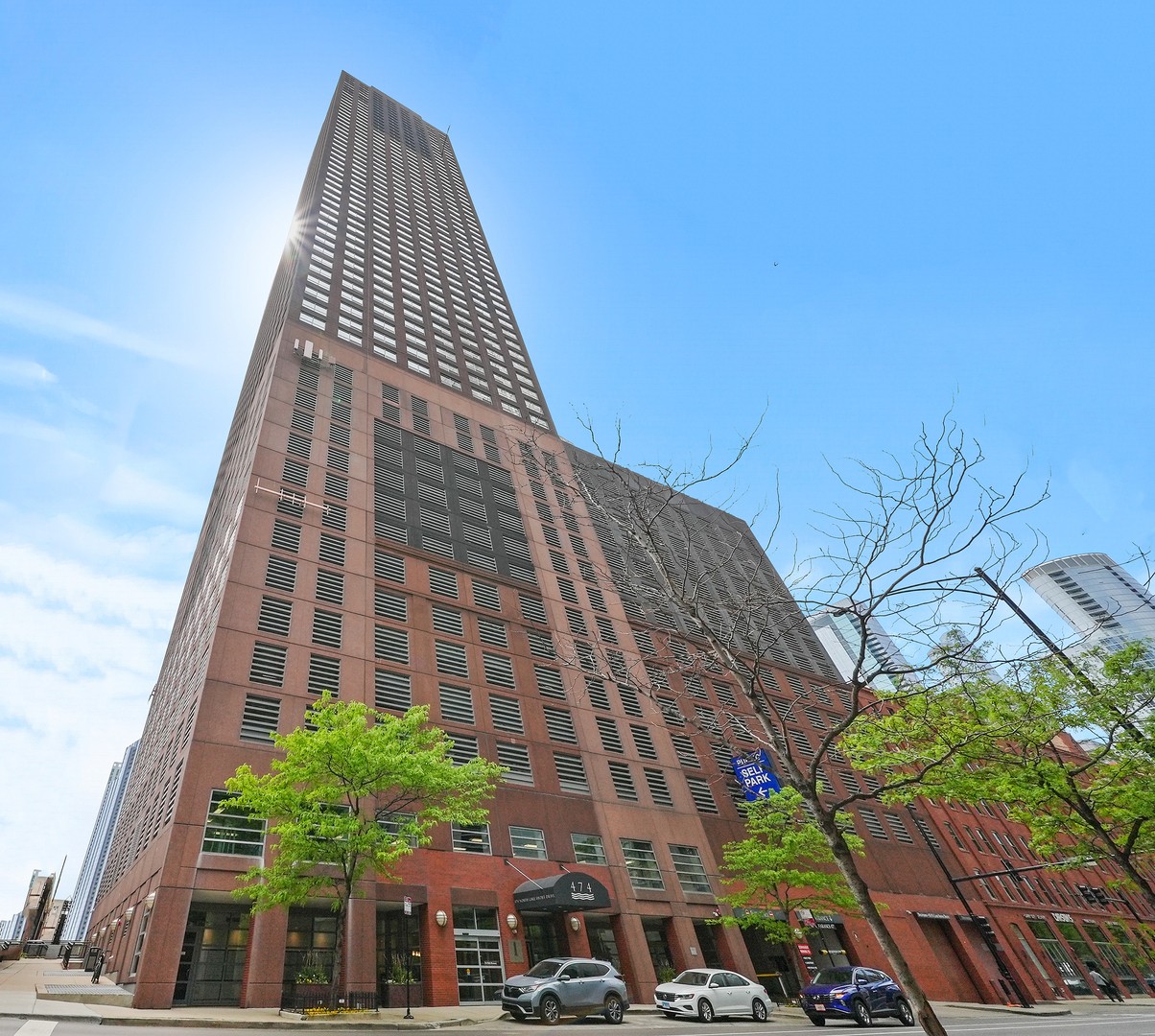474 N LAKE SHORE Drive Unit: 1704
