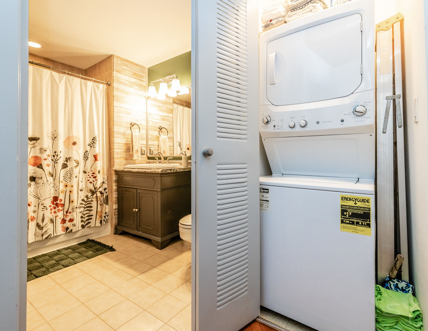 1151 W 14th Place Unit: 103