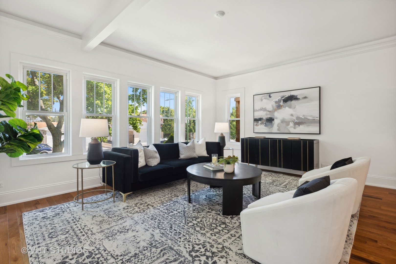 4316 N Menard Avenue