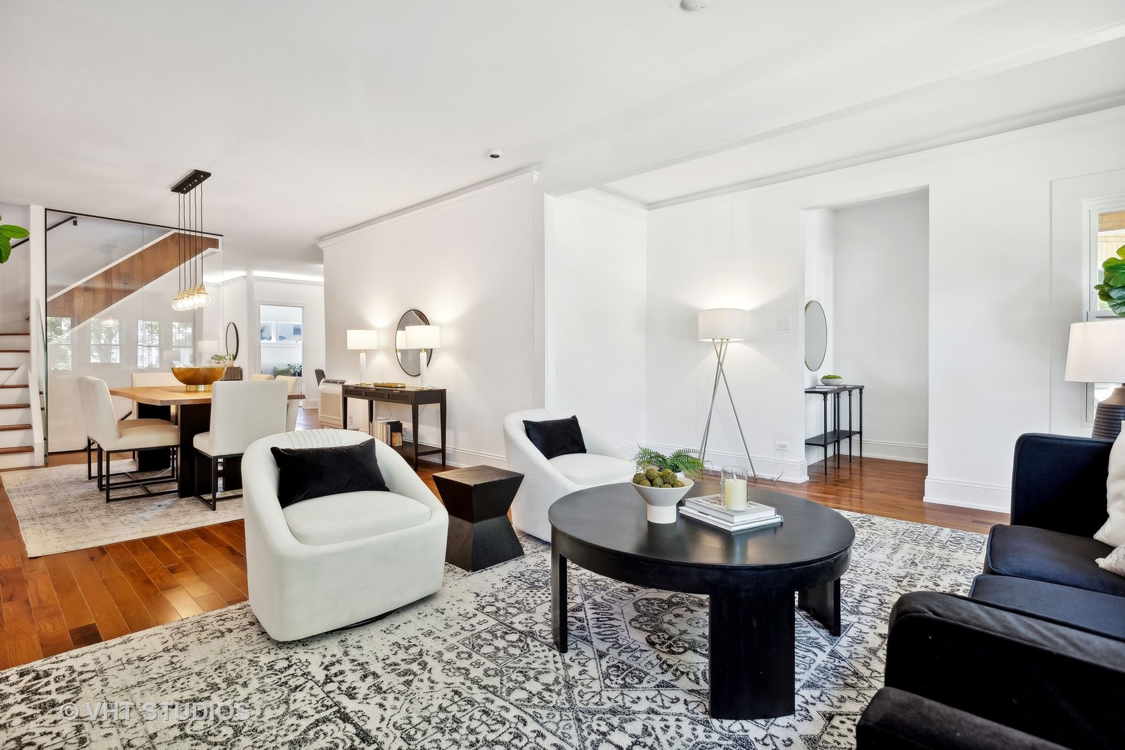 4316 N Menard Avenue