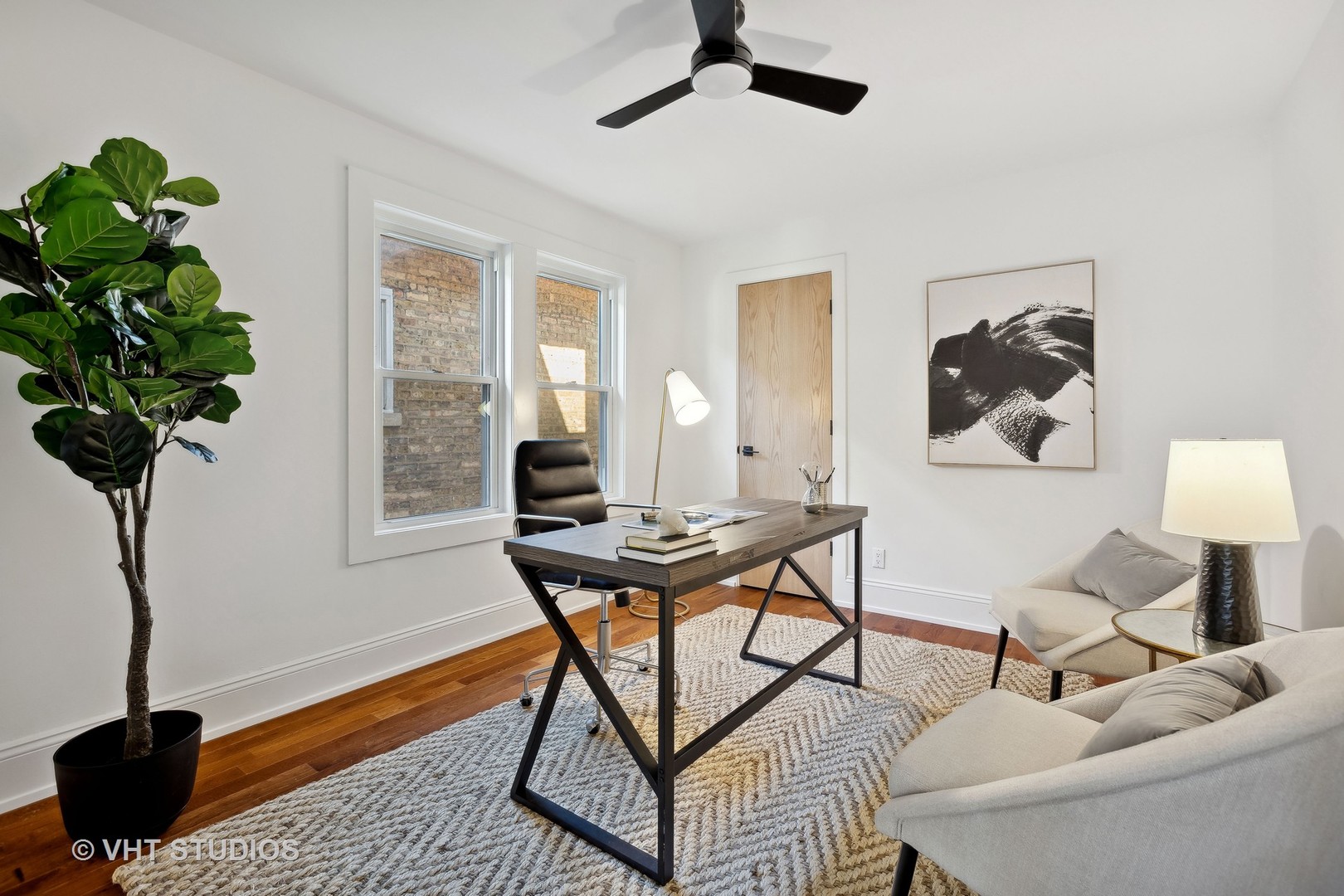 4316 N Menard Avenue