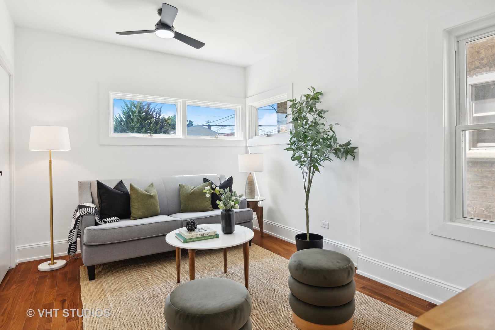 4316 N Menard Avenue